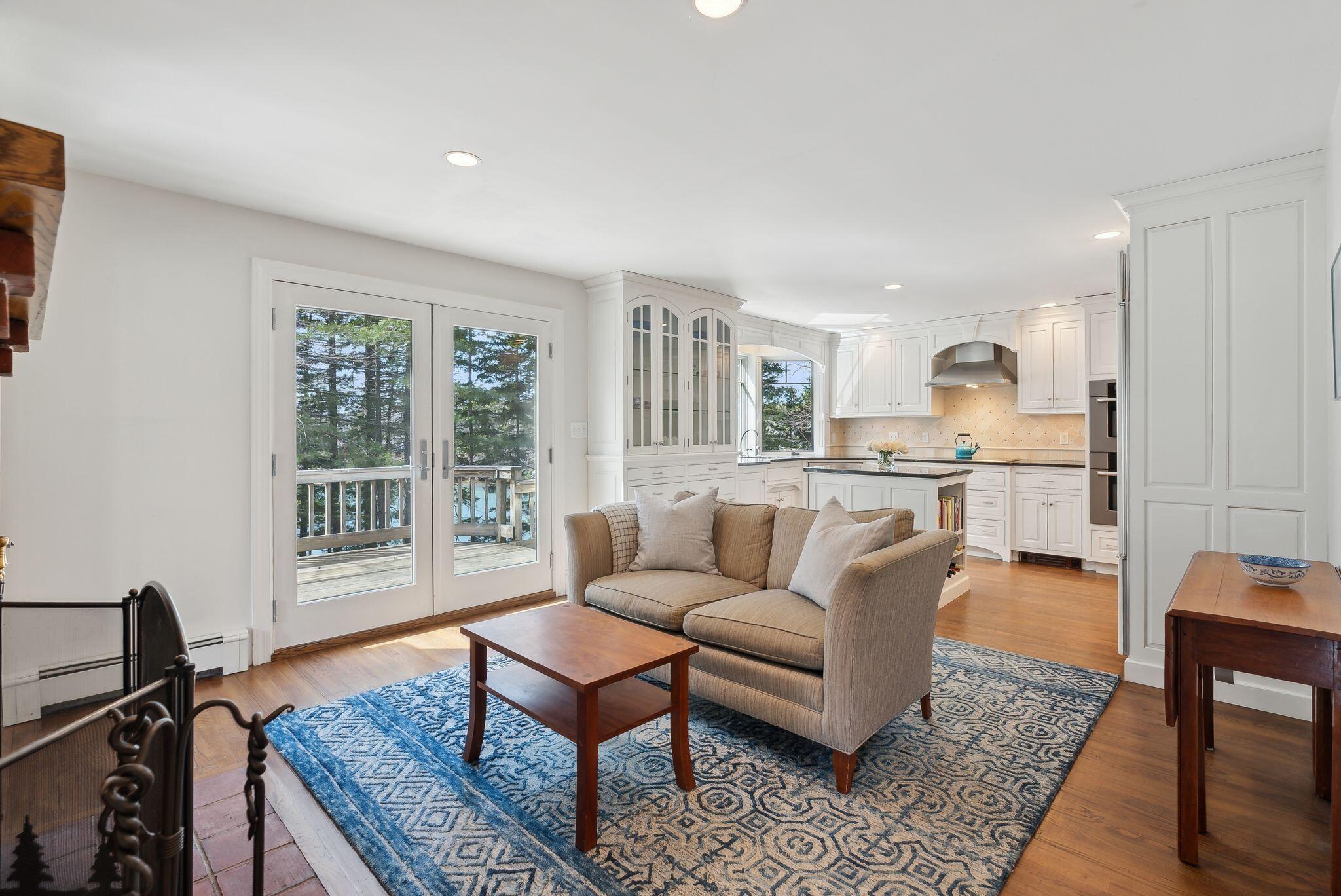 56 Headland Road