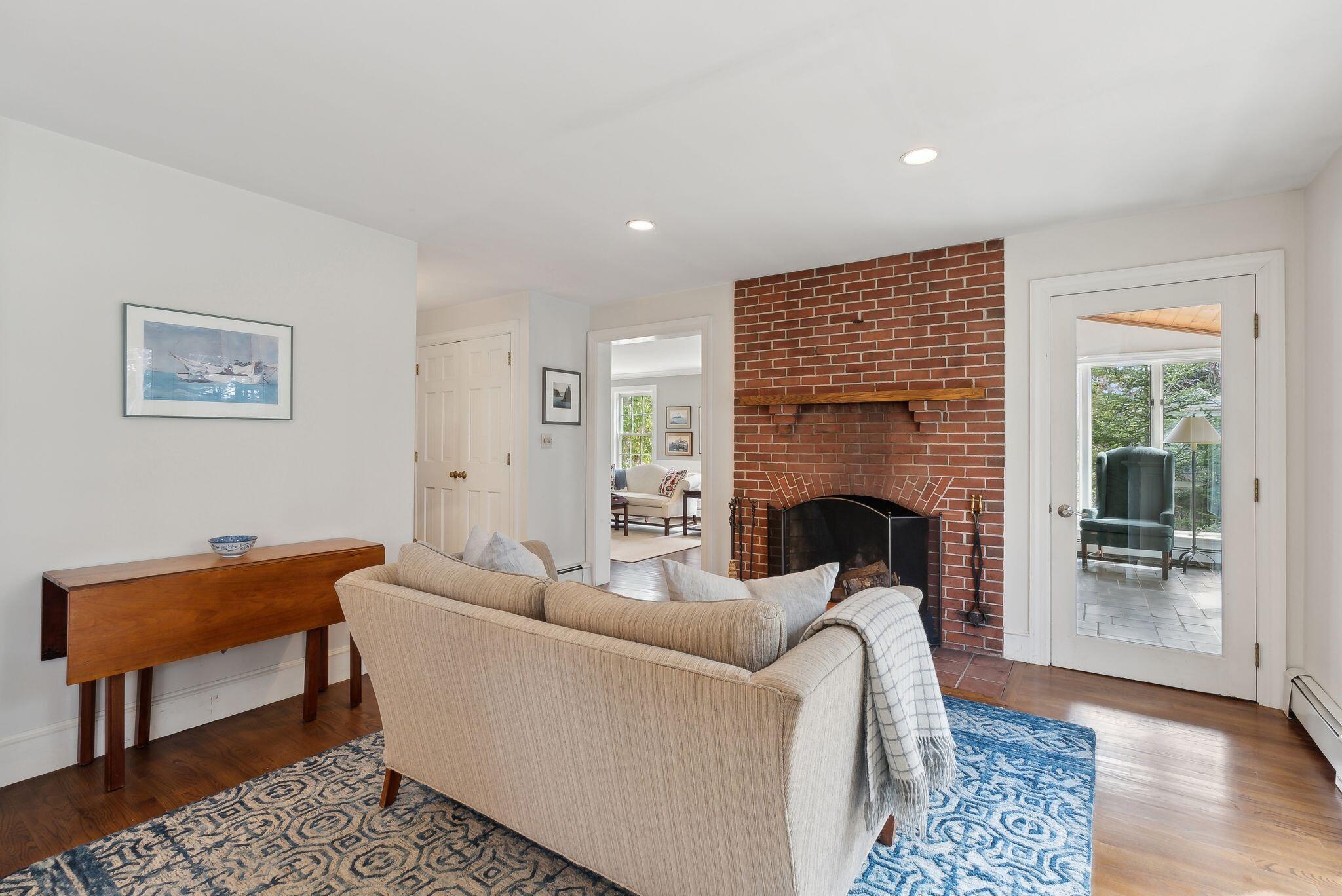 56 Headland Road