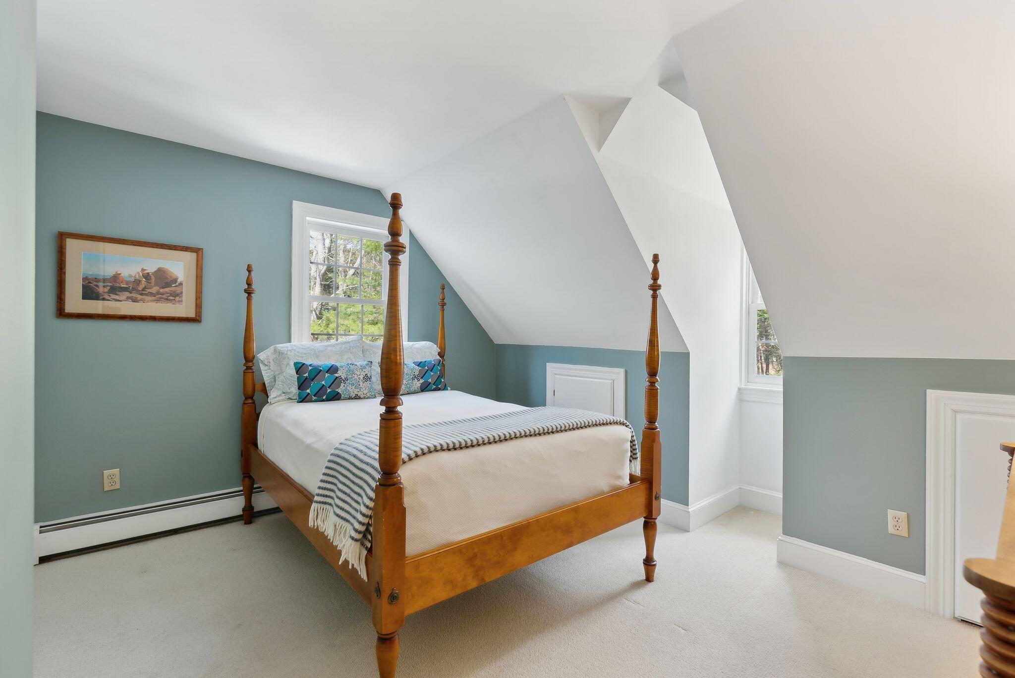 56 Headland Road
