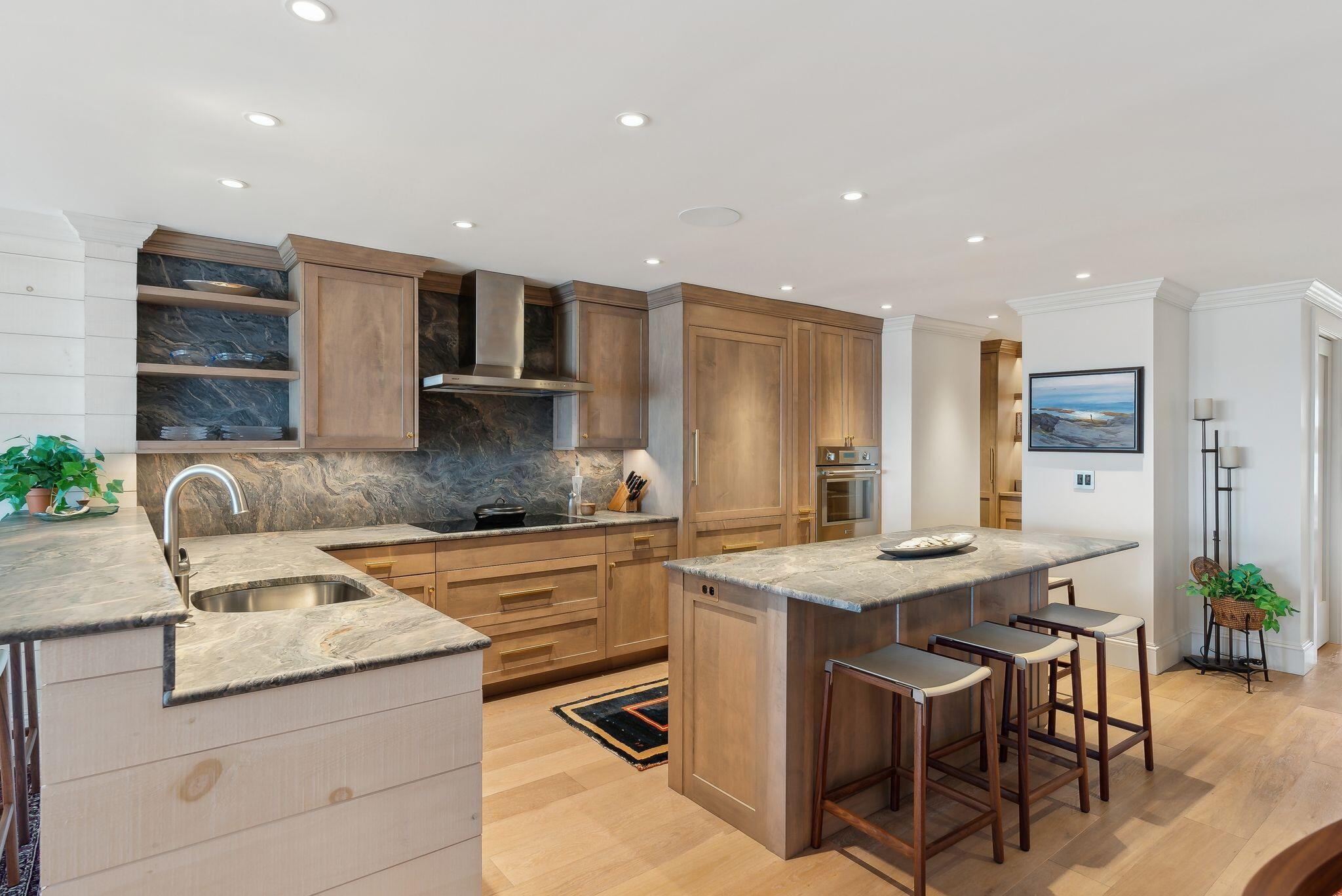 38 Atlantic Drive, 38