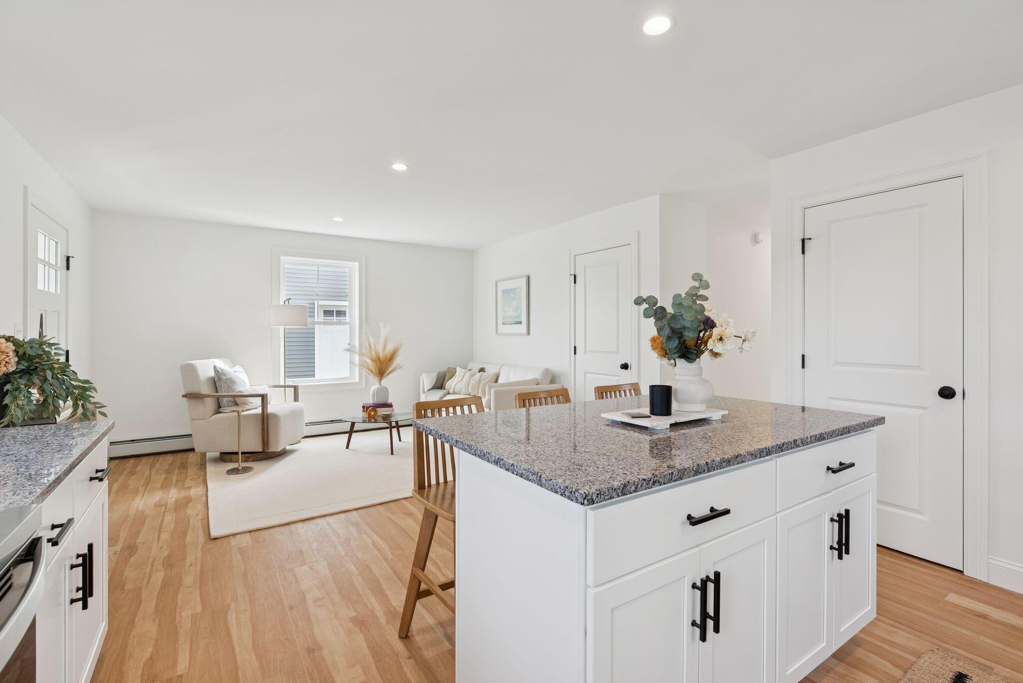 5 Feldspar Lane, 3