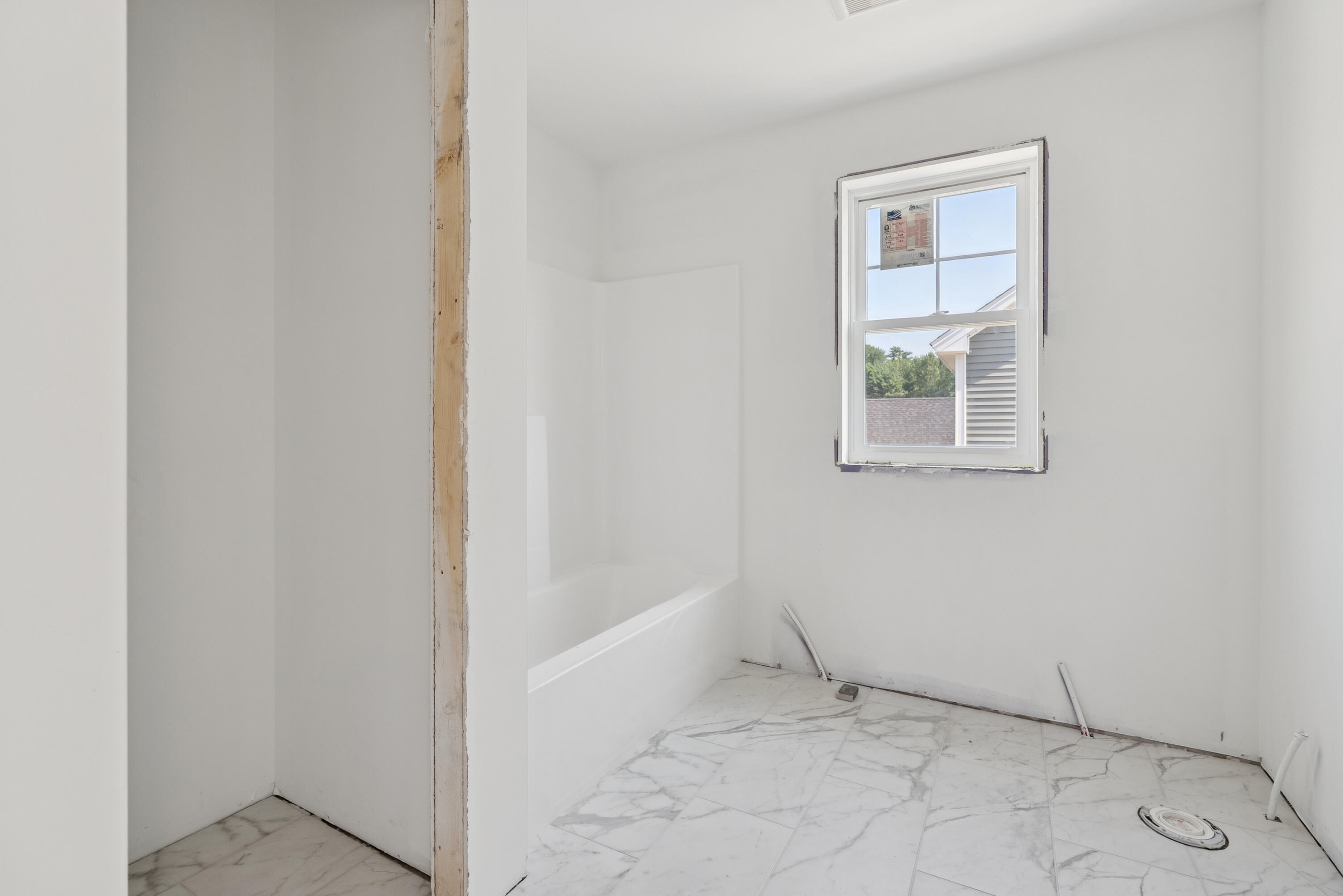 9 Feldspar Lane, 5