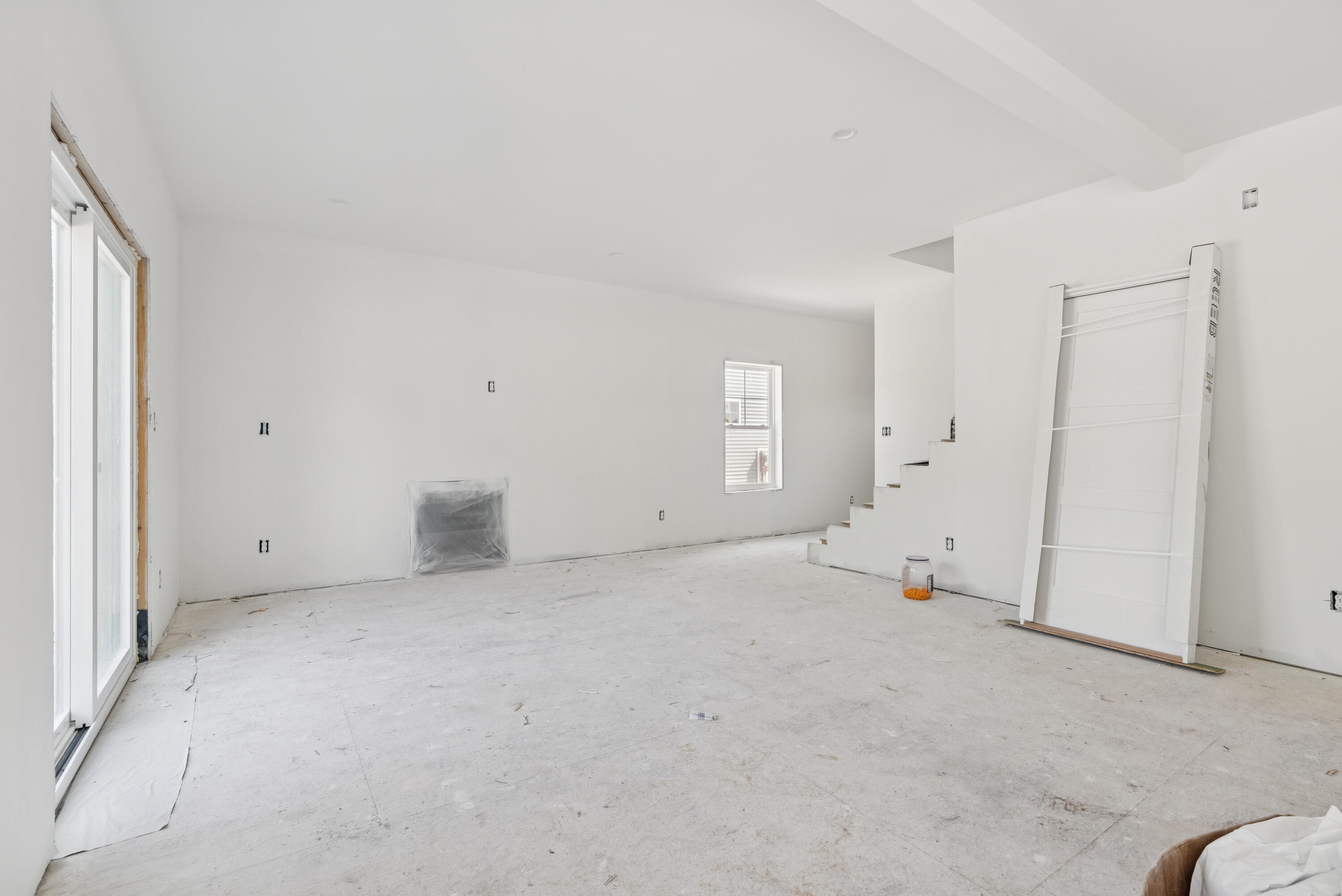 9 Feldspar Lane, 5