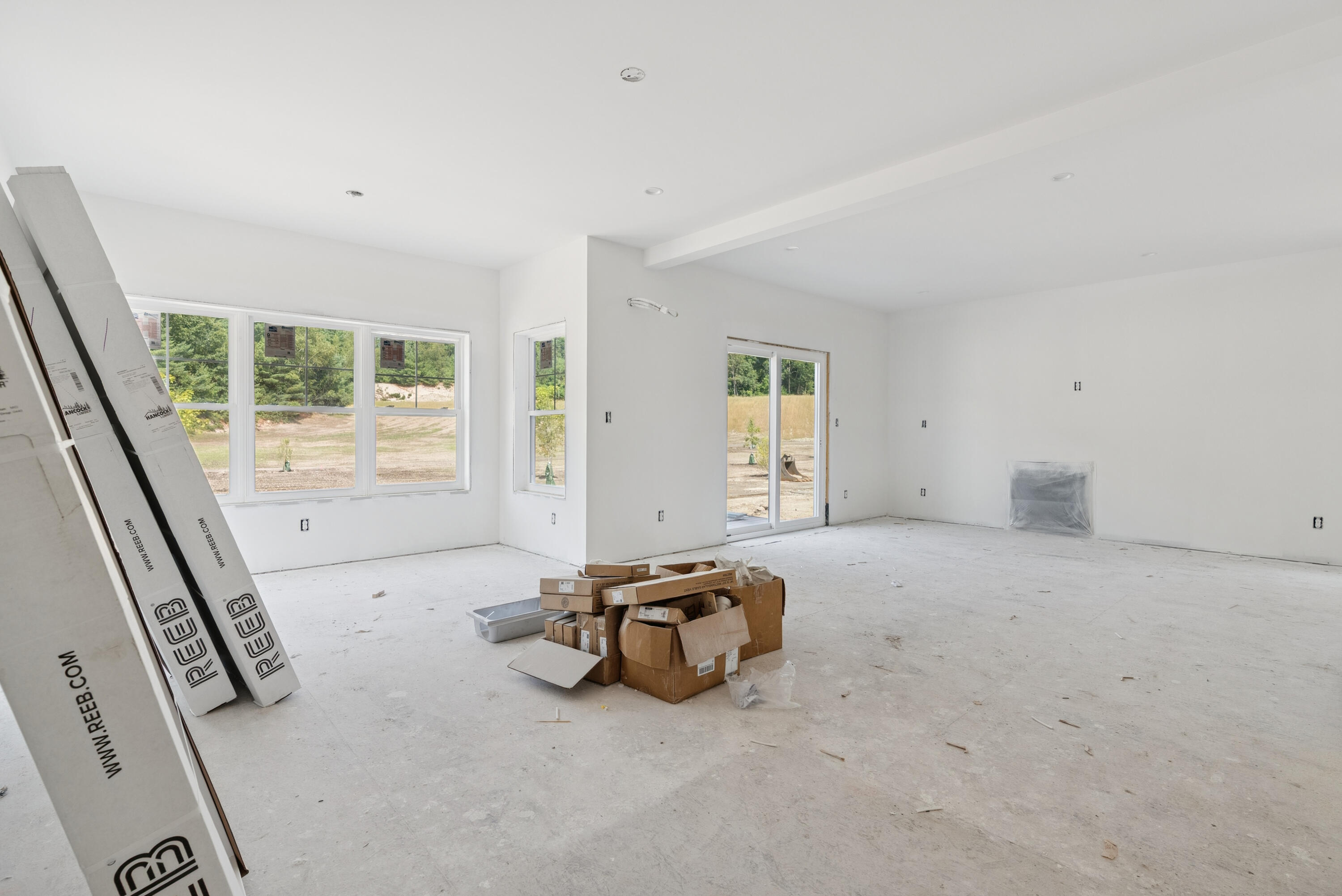 9 Feldspar Lane, 5