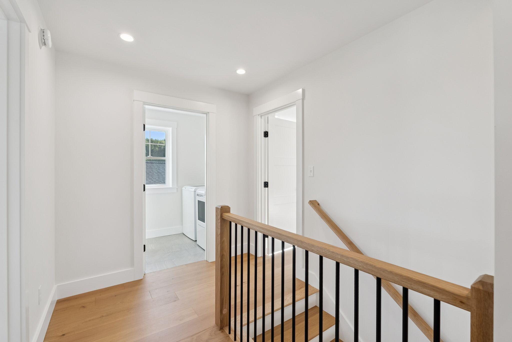 9 Feldspar Lane, 5