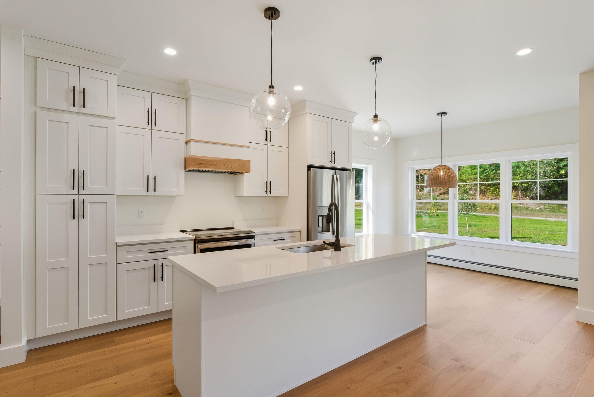 9 Feldspar Lane, 5