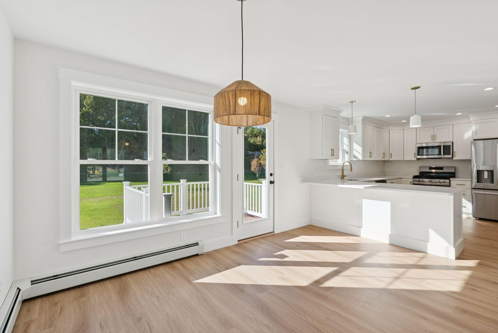 15 Feldspar Lane, 8