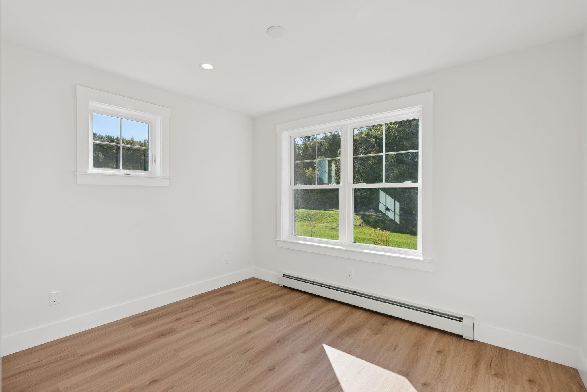 15 Feldspar Lane, 8