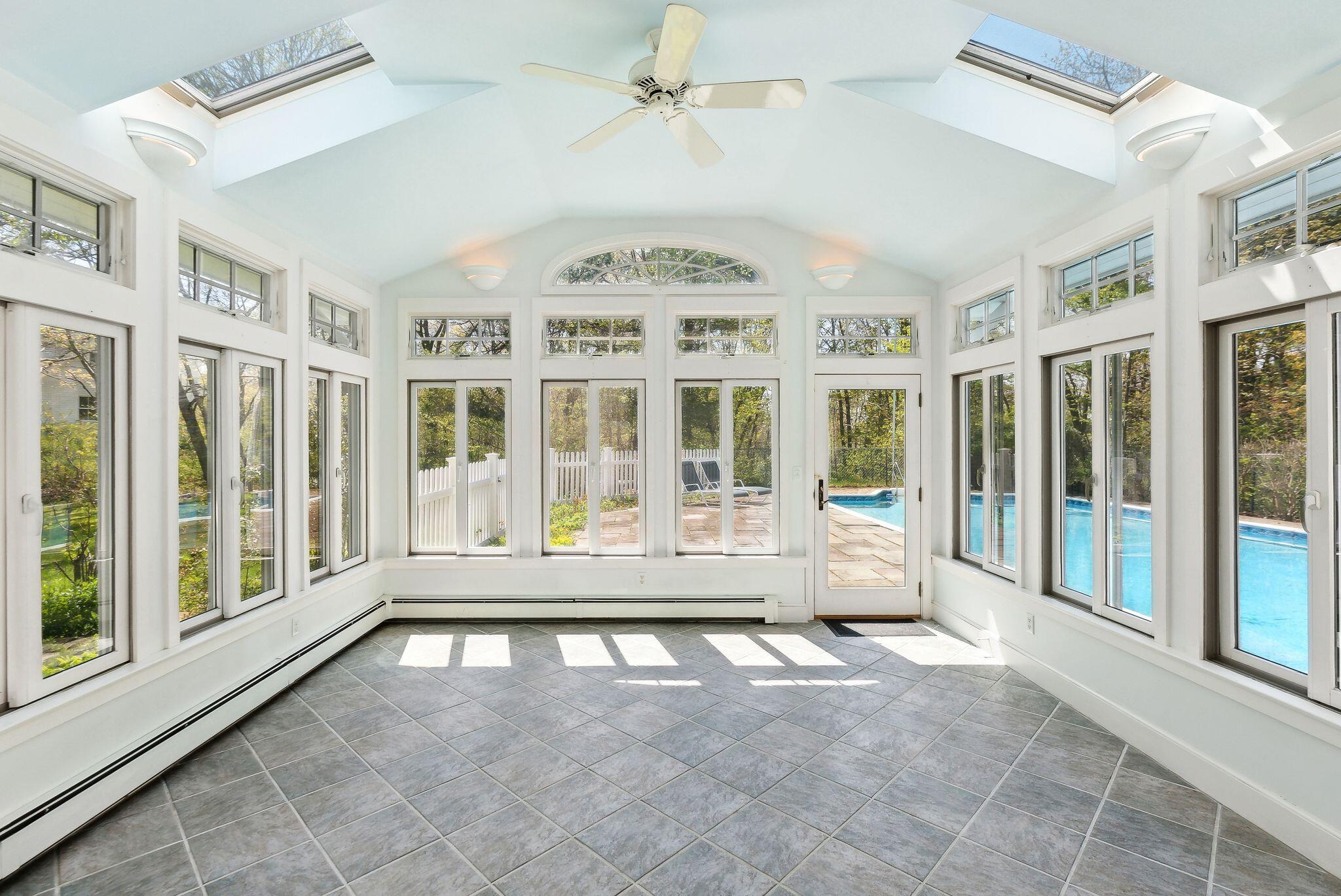 124 Old Ocean House Road