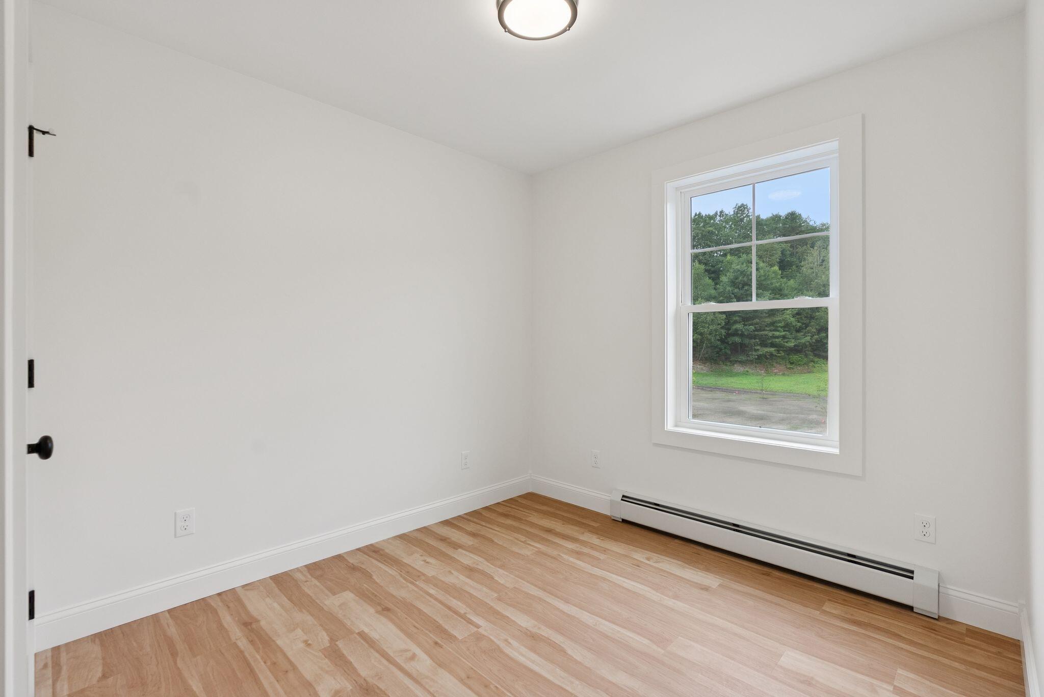 7 Feldspar Lane, 4