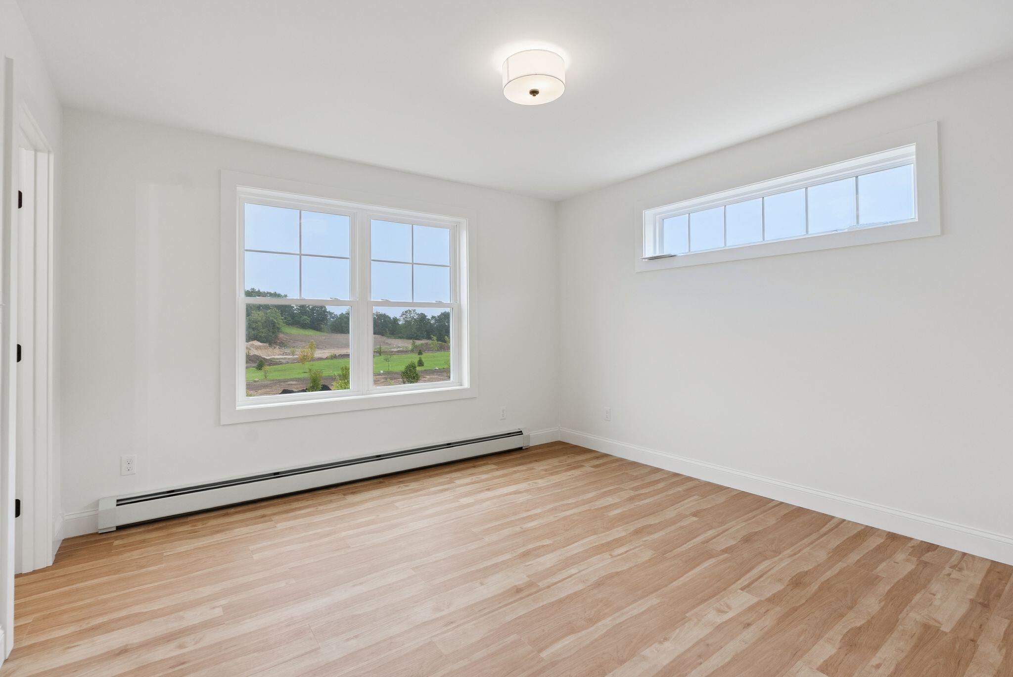 7 Feldspar Lane, 4