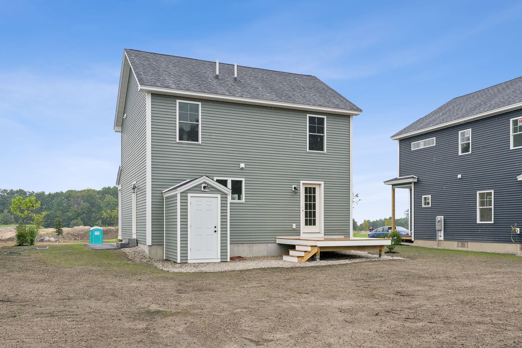7 Feldspar Lane, 4