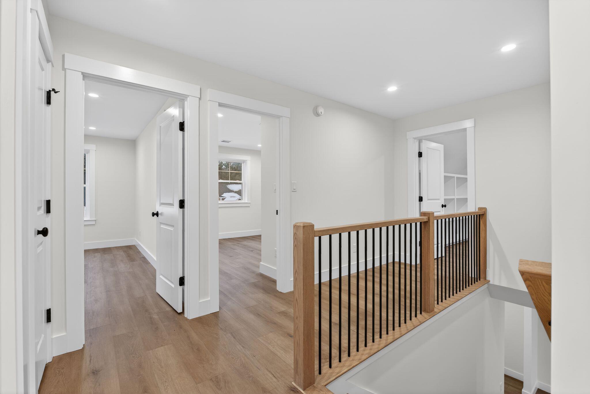 30 Feldspar Lane, 21
