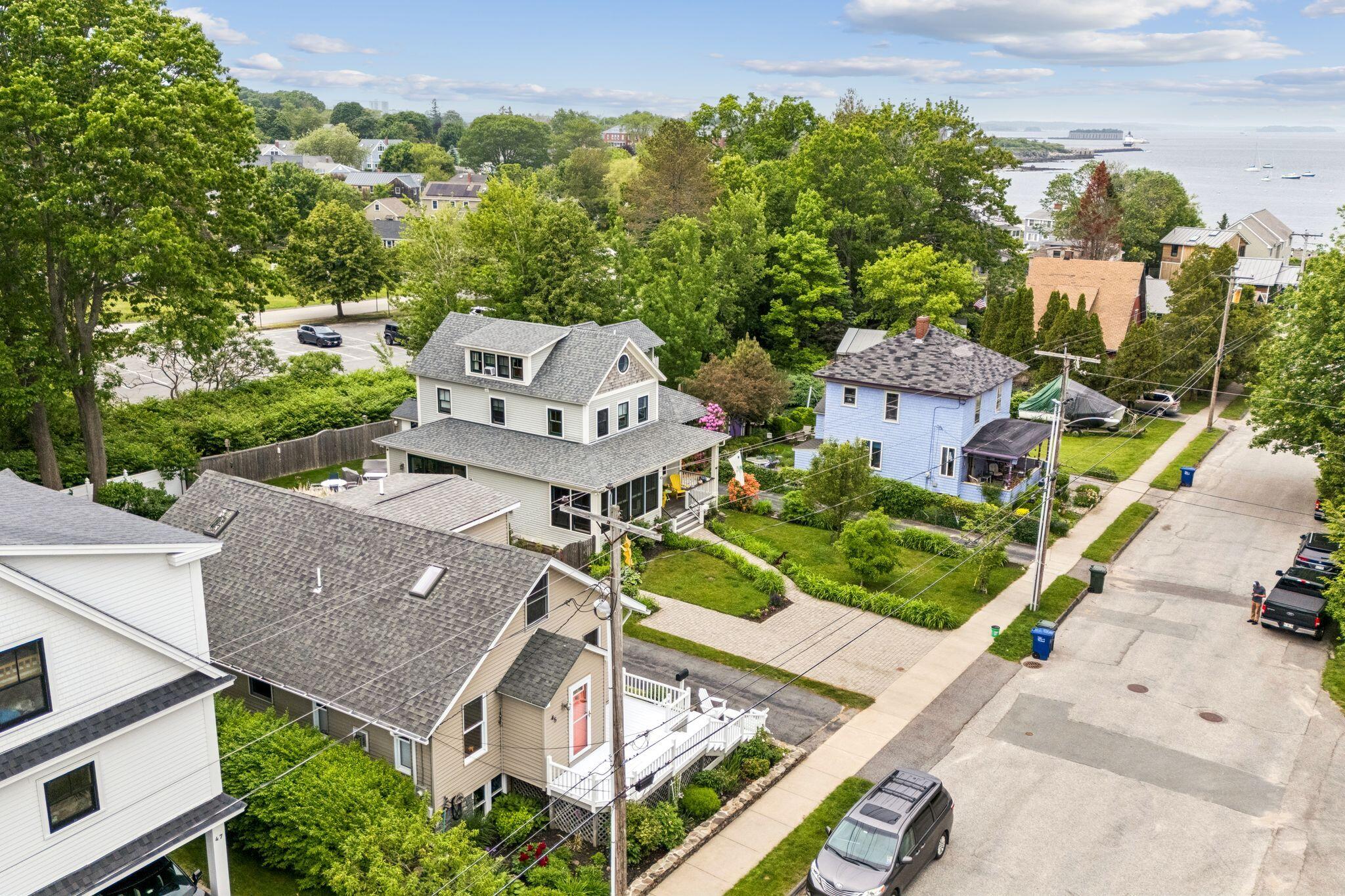 45 Willard Street