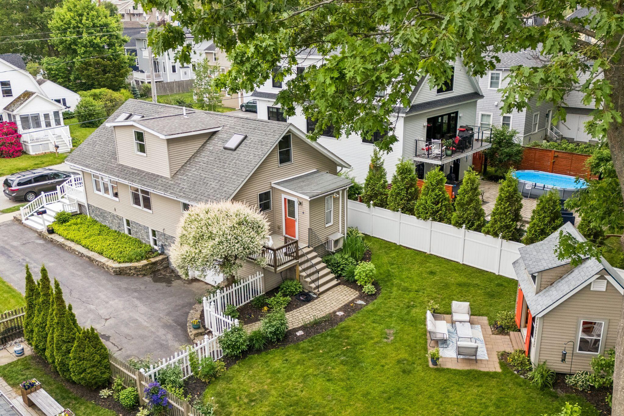 45 Willard Street