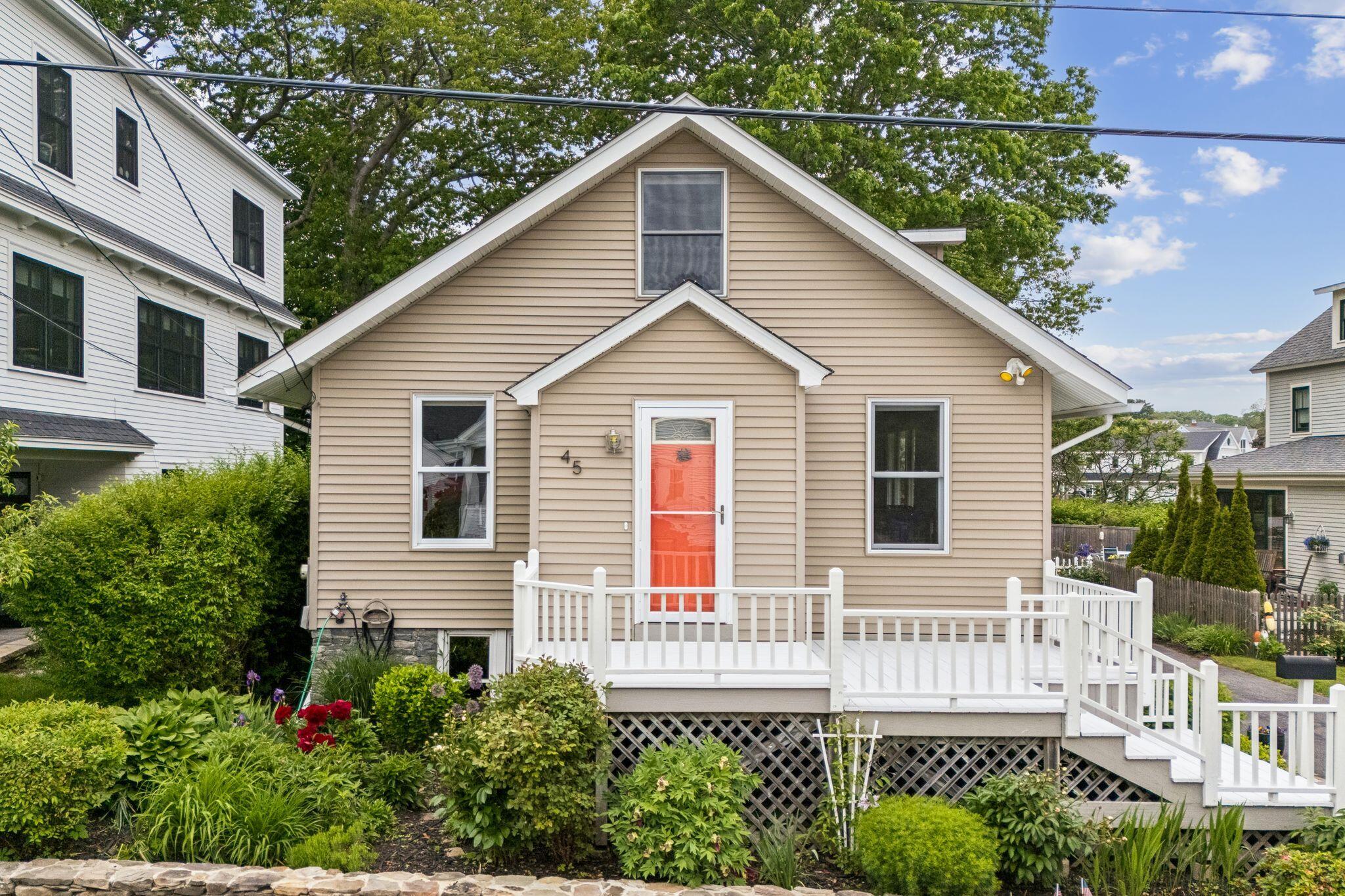 45 Willard Street