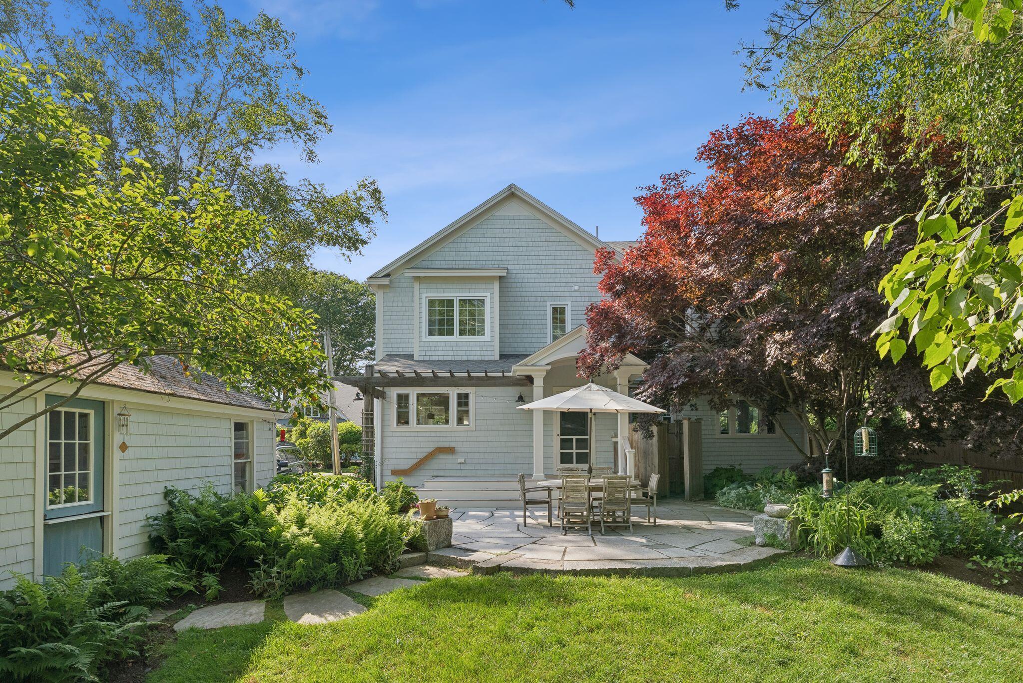 6 Tidewater Cove