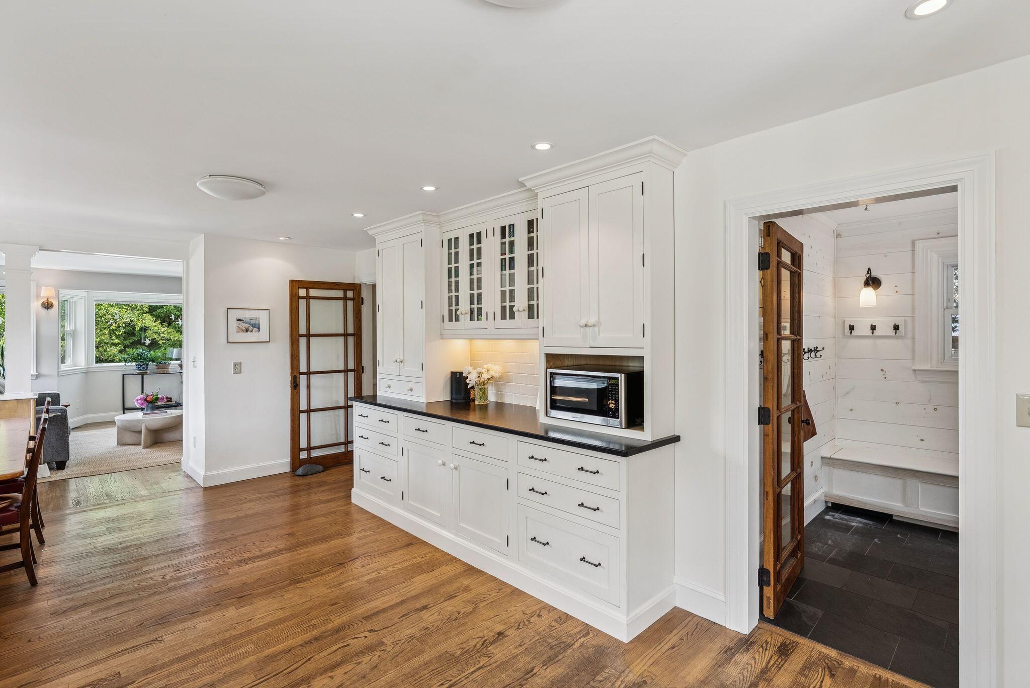 6 Tidewater Cove