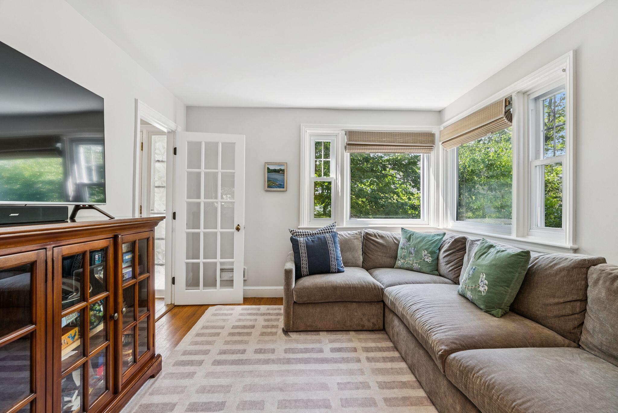 6 Tidewater Cove
