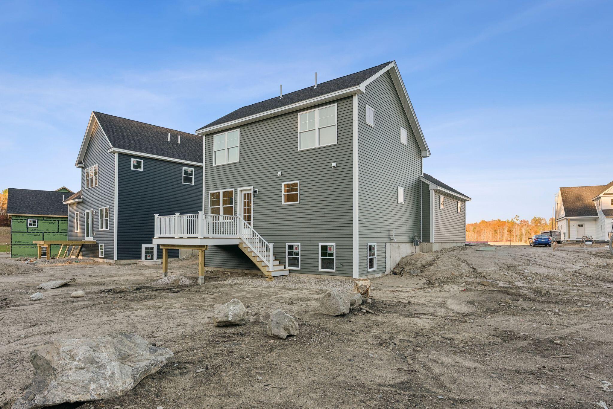 27 Feldspar Lane, 14