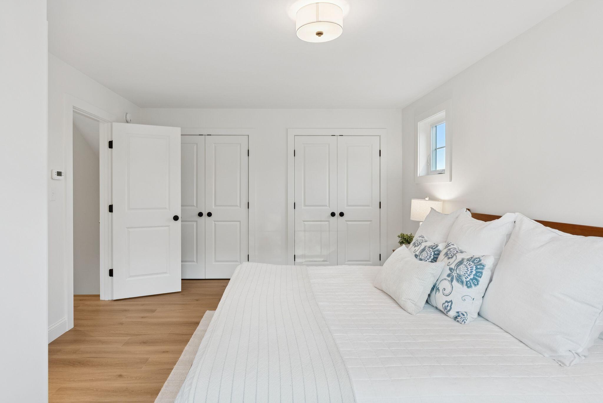 27 Feldspar Lane, 14