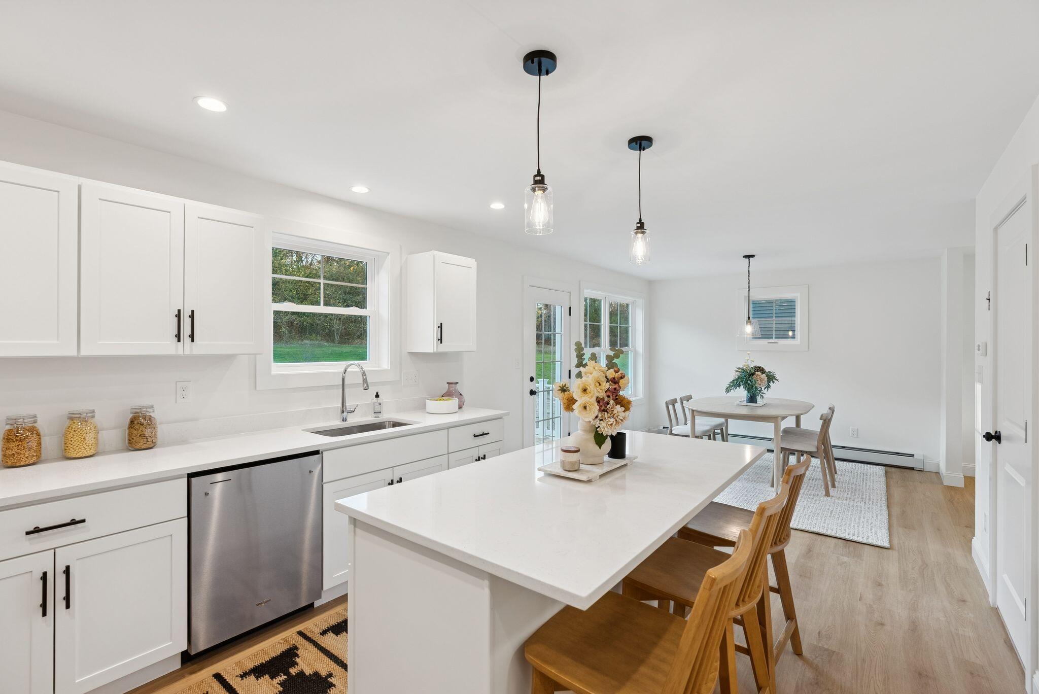 27 Feldspar Lane, 14
