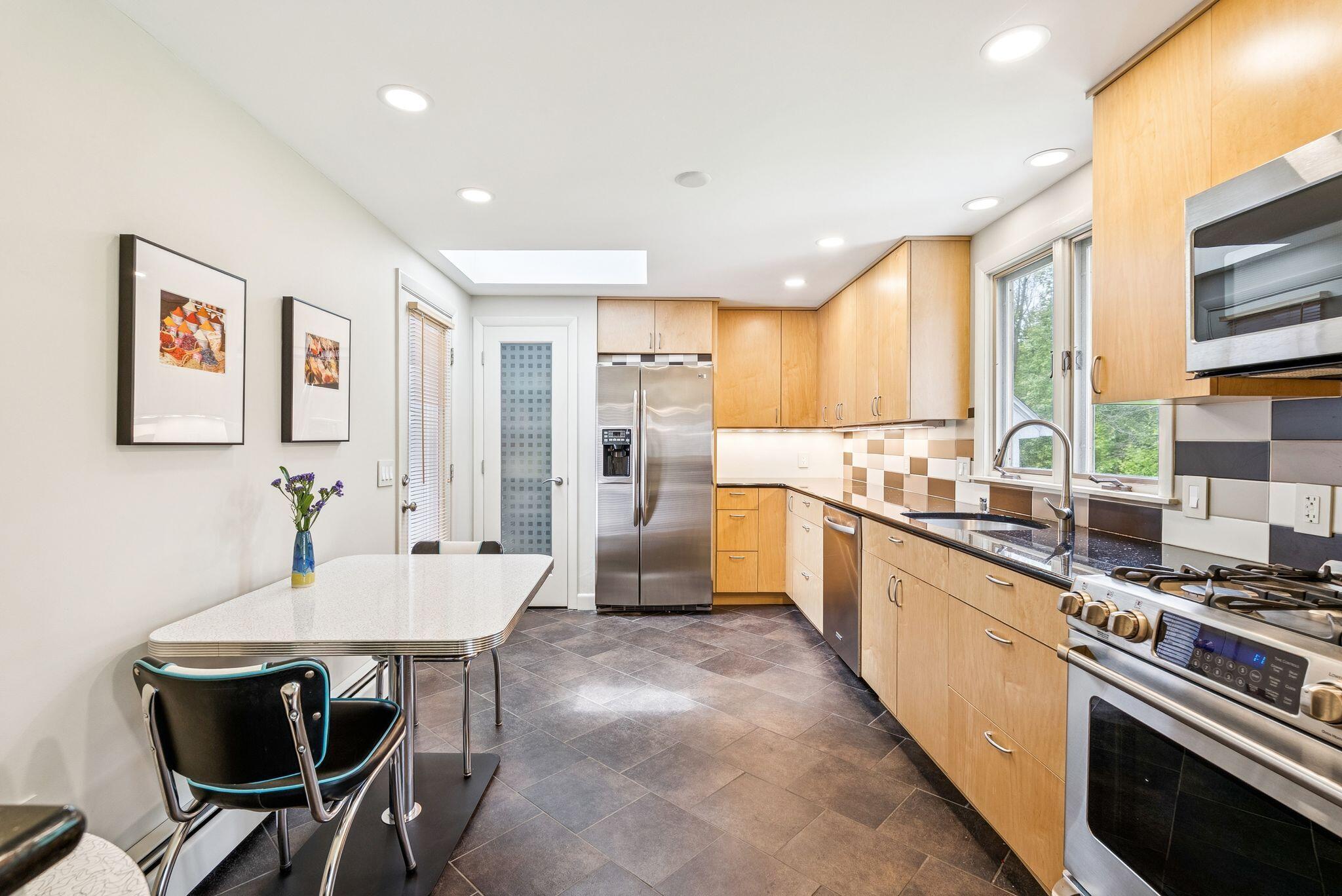 131 Oakhurst Road