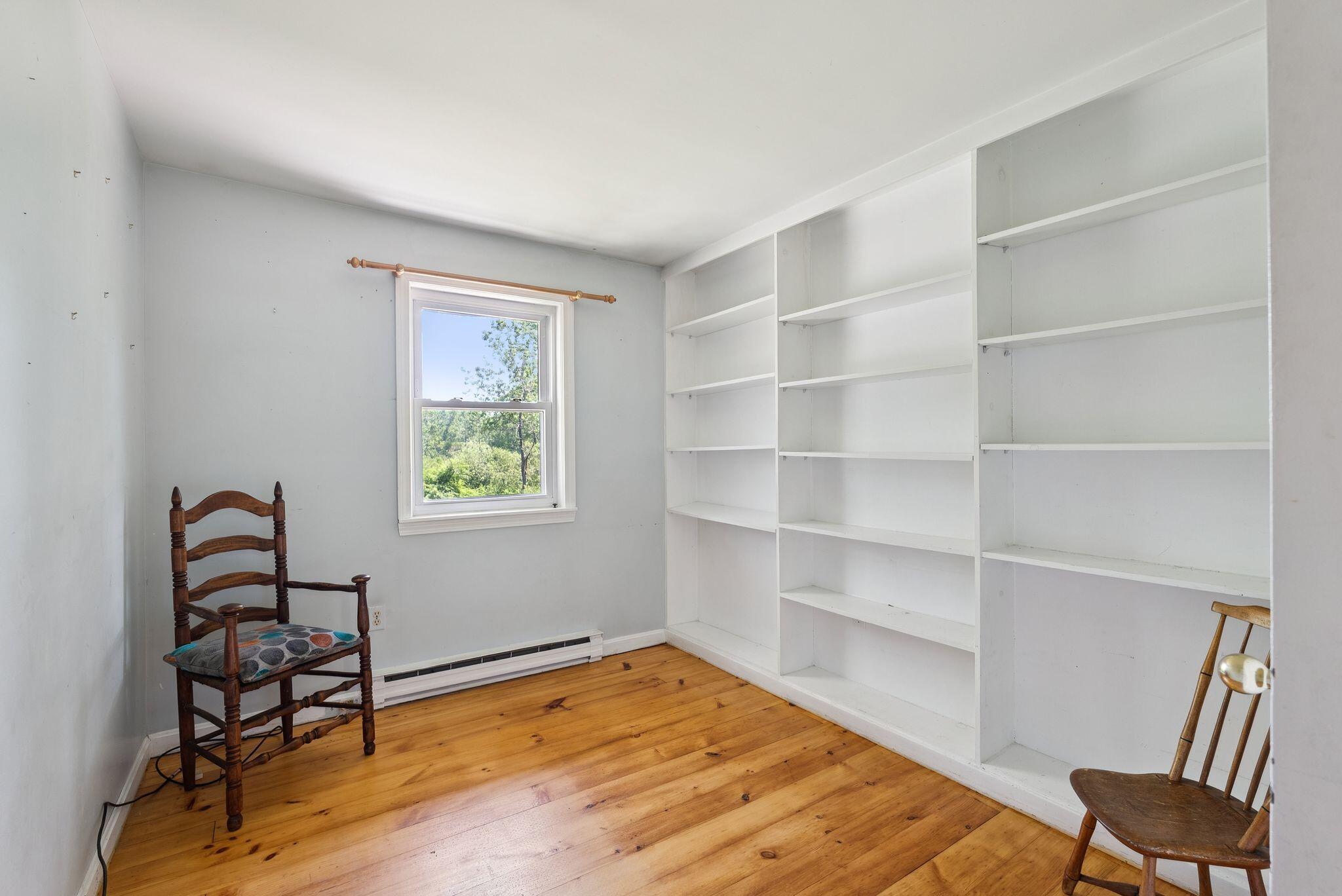 1048 Sawyer Road