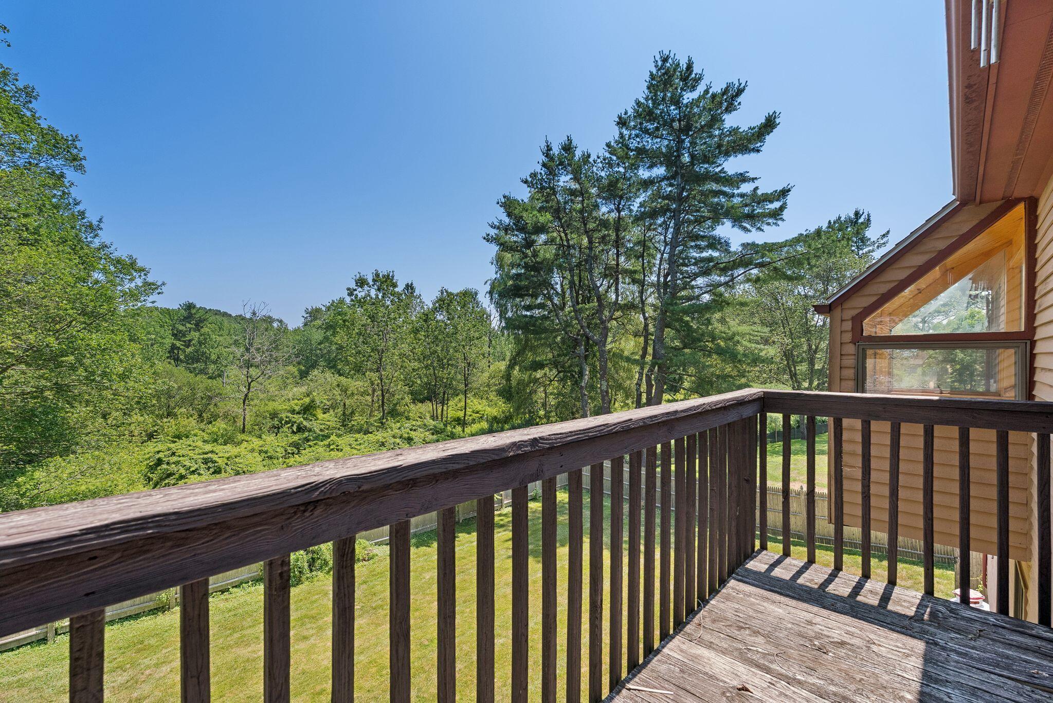 1048 Sawyer Road