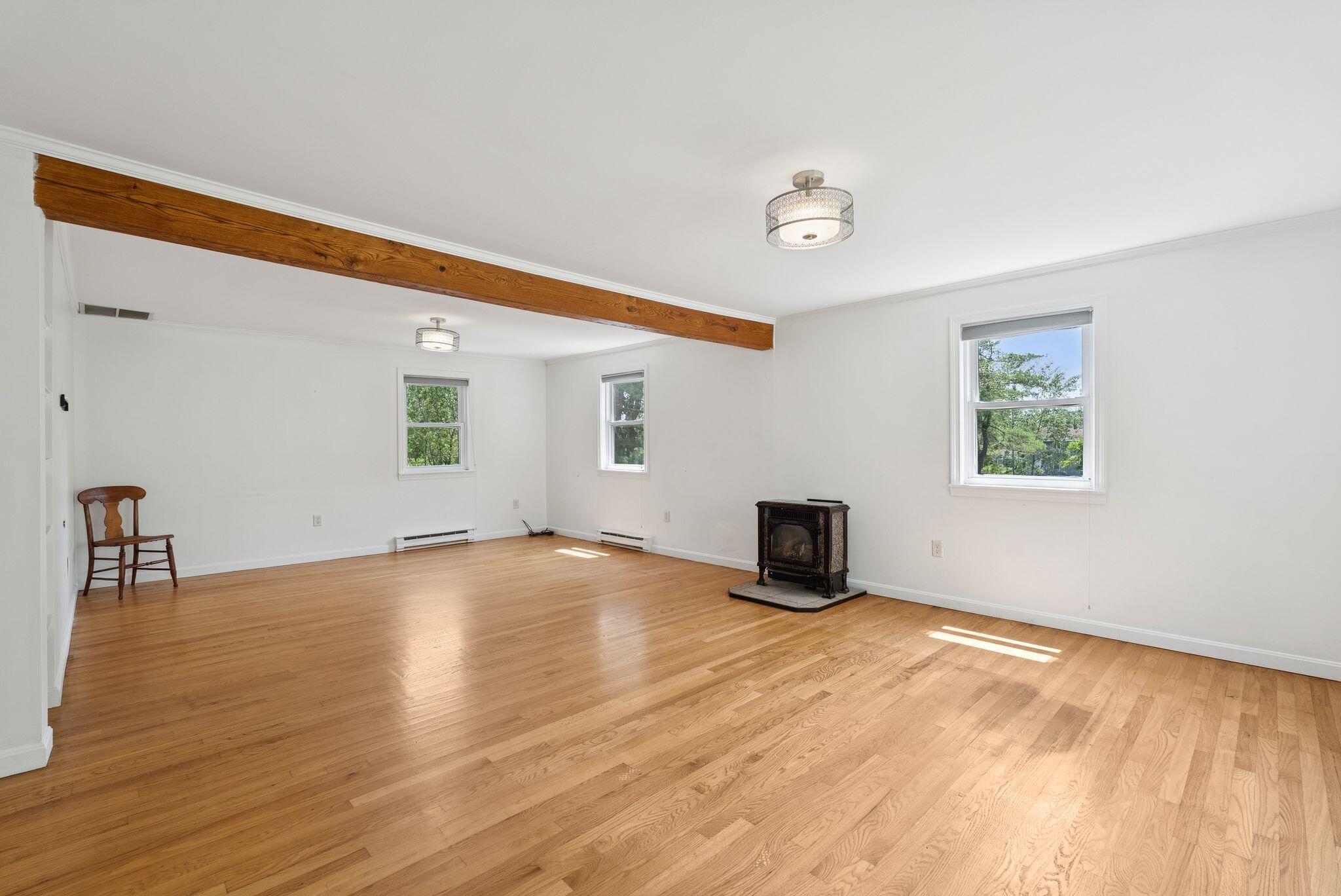 1048 Sawyer Road