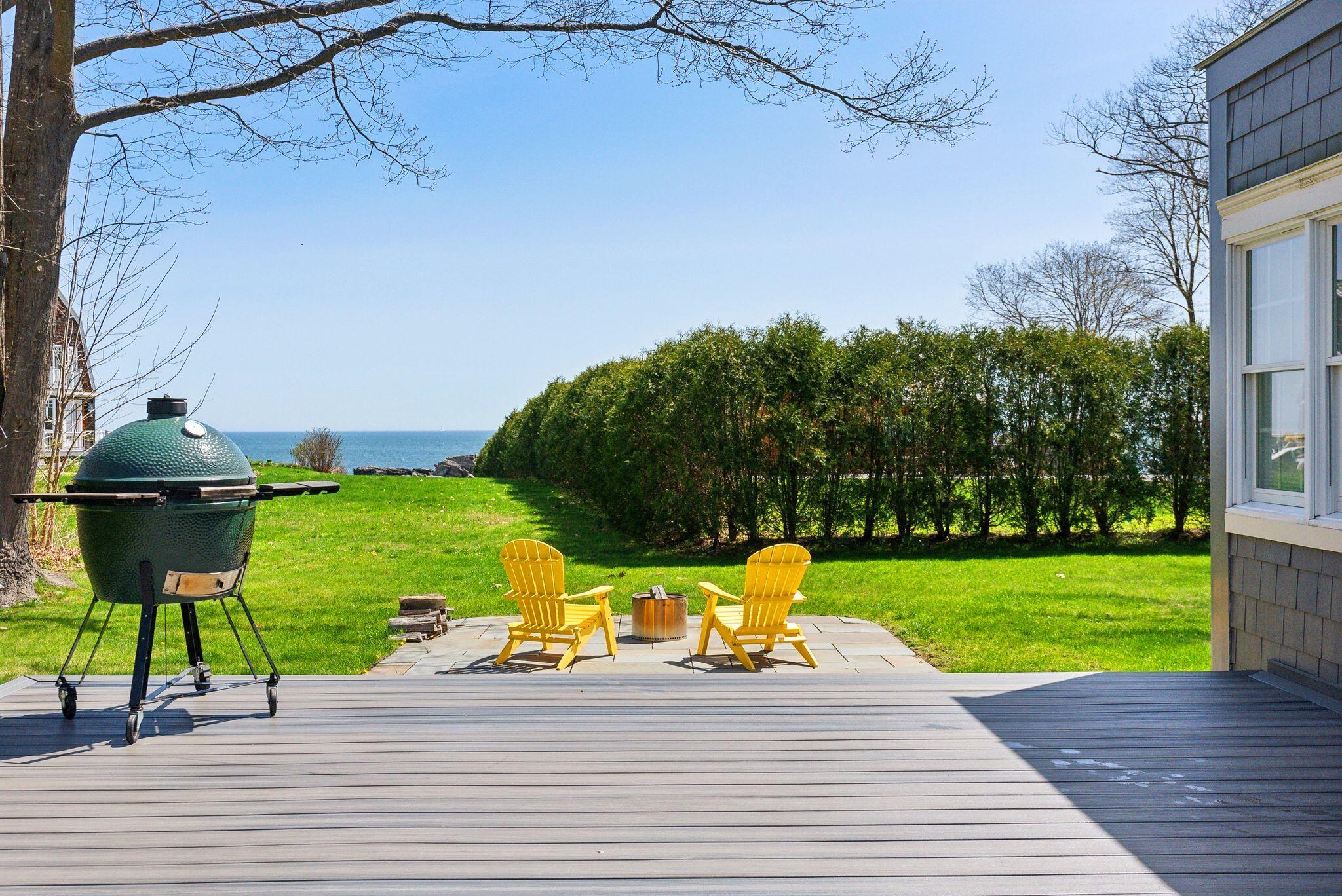 2 Tides Edge Road