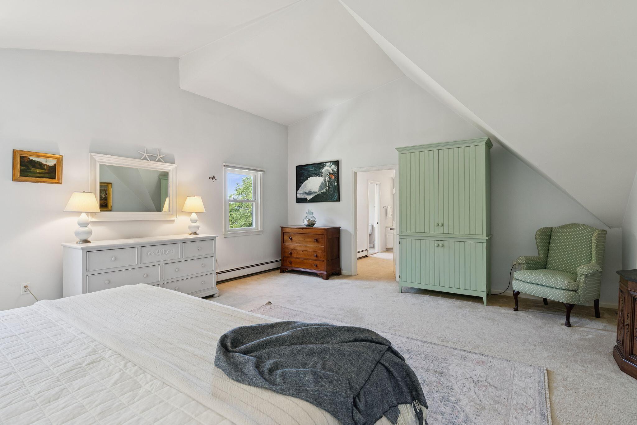 40 Broad Cove Road