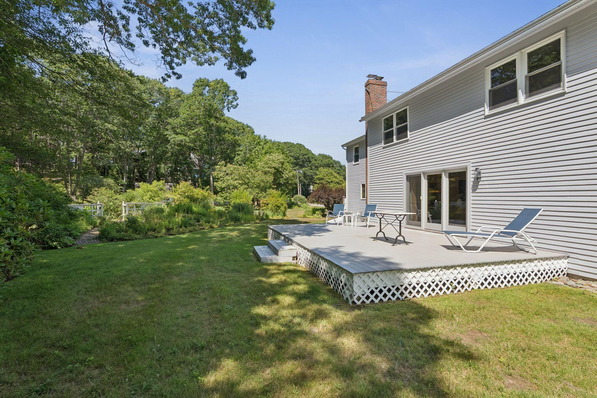 40 Broad Cove Road