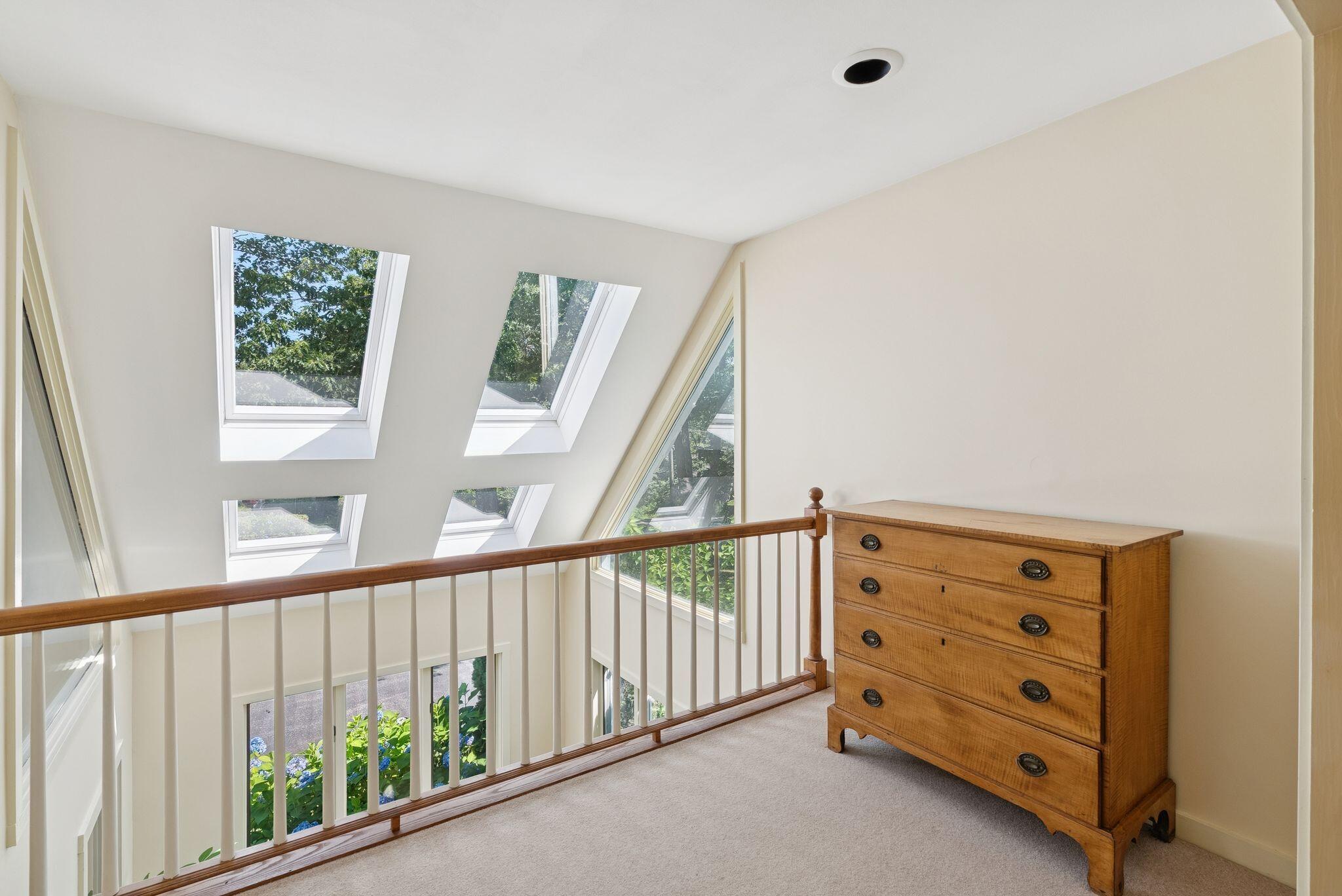 40 Broad Cove Road