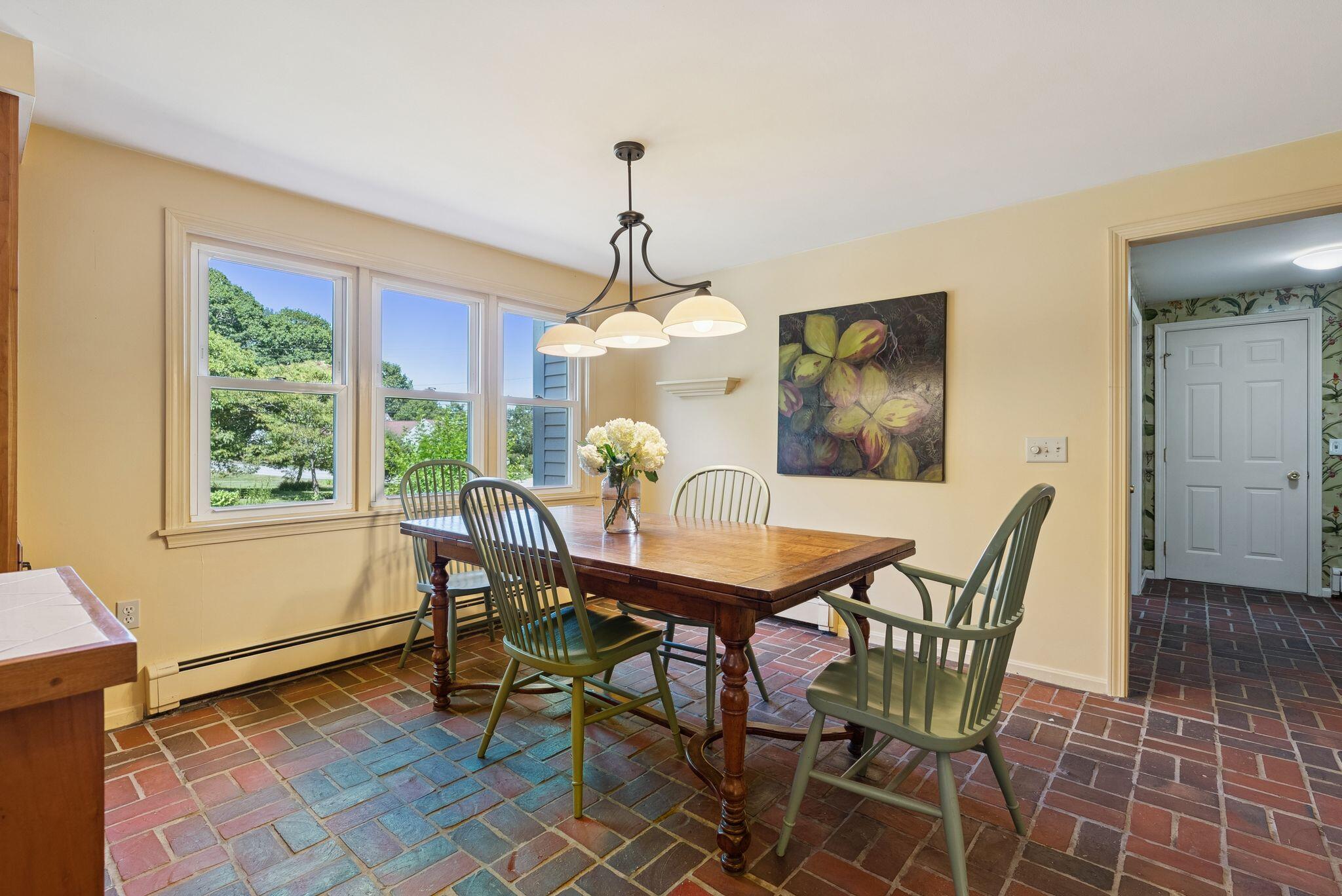 40 Broad Cove Road