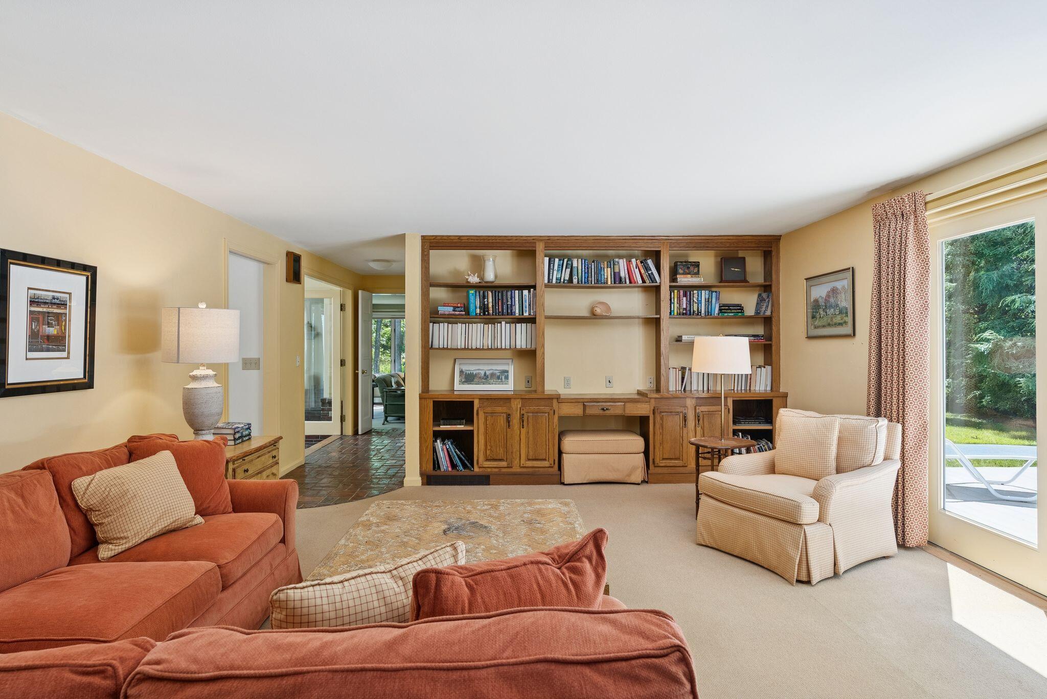 40 Broad Cove Road