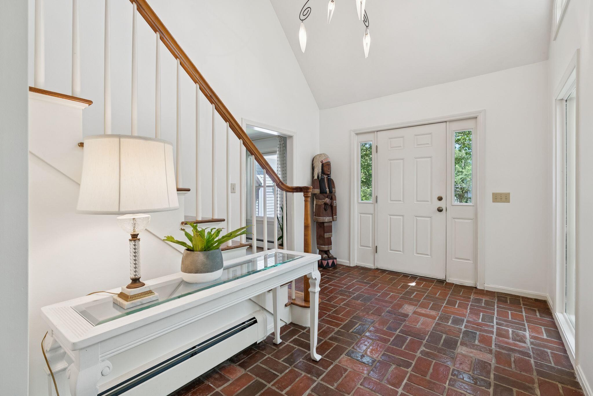 40 Broad Cove Road