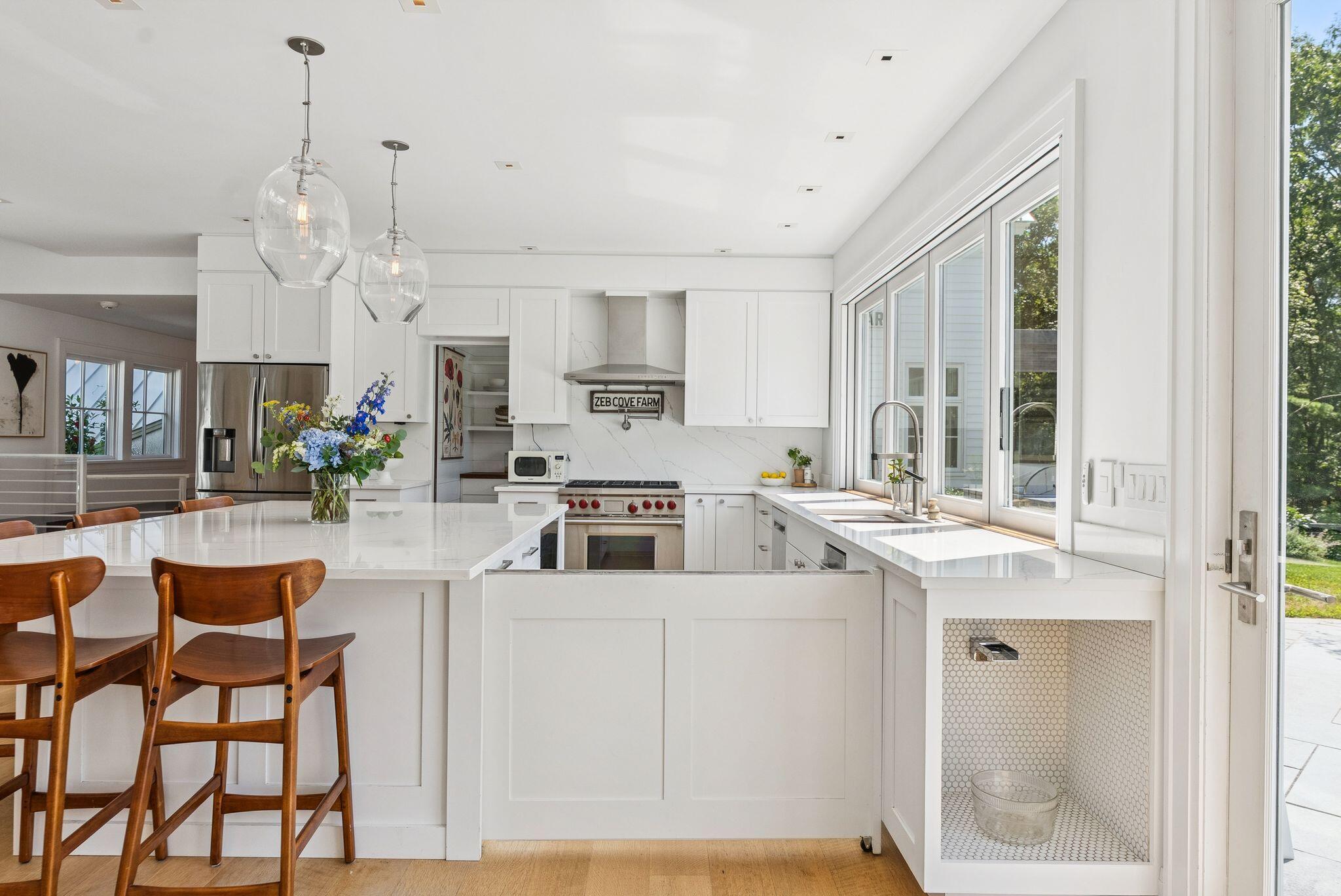 1200 Shore Road