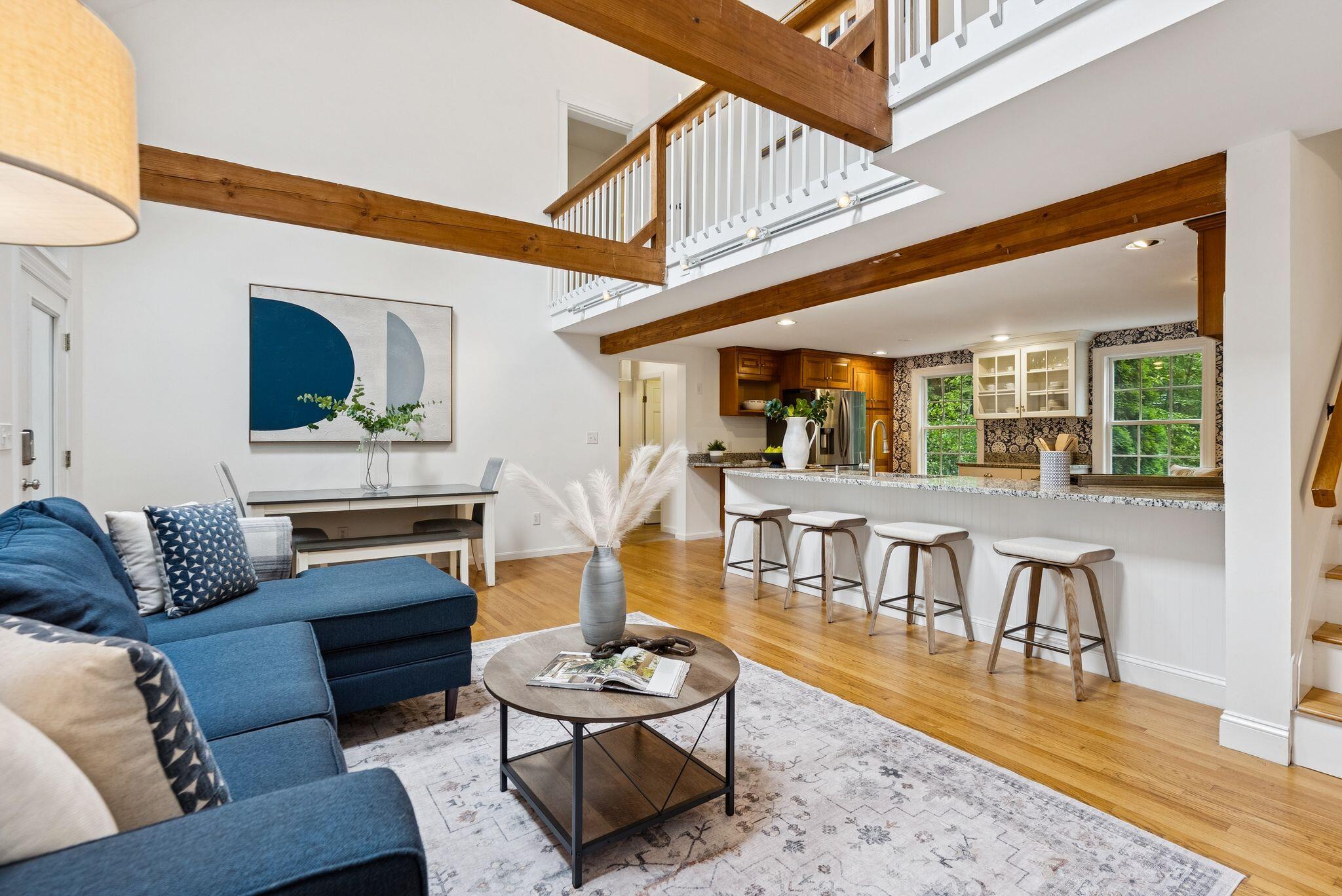 43 Lakeside Drive