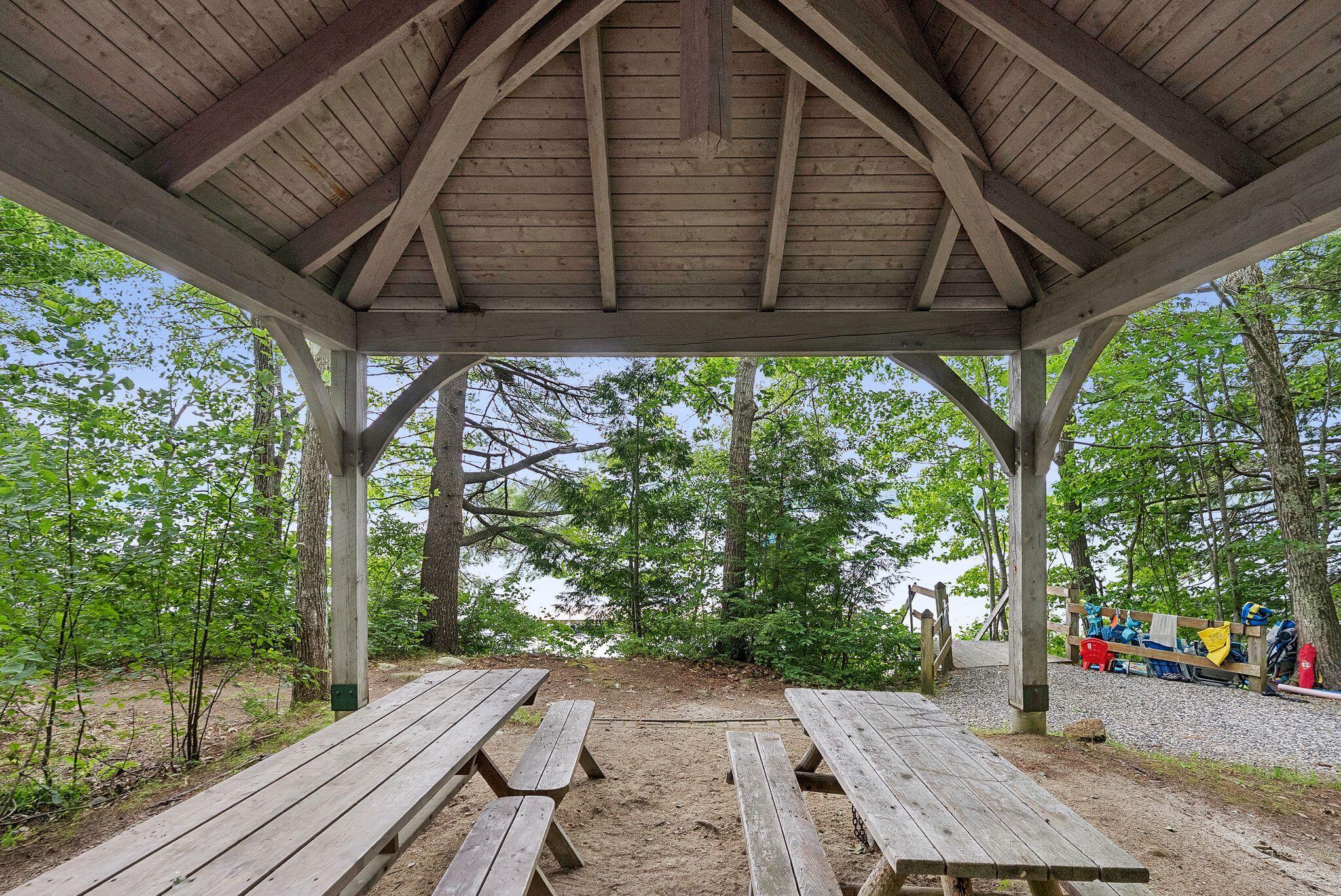 43 Lakeside Drive