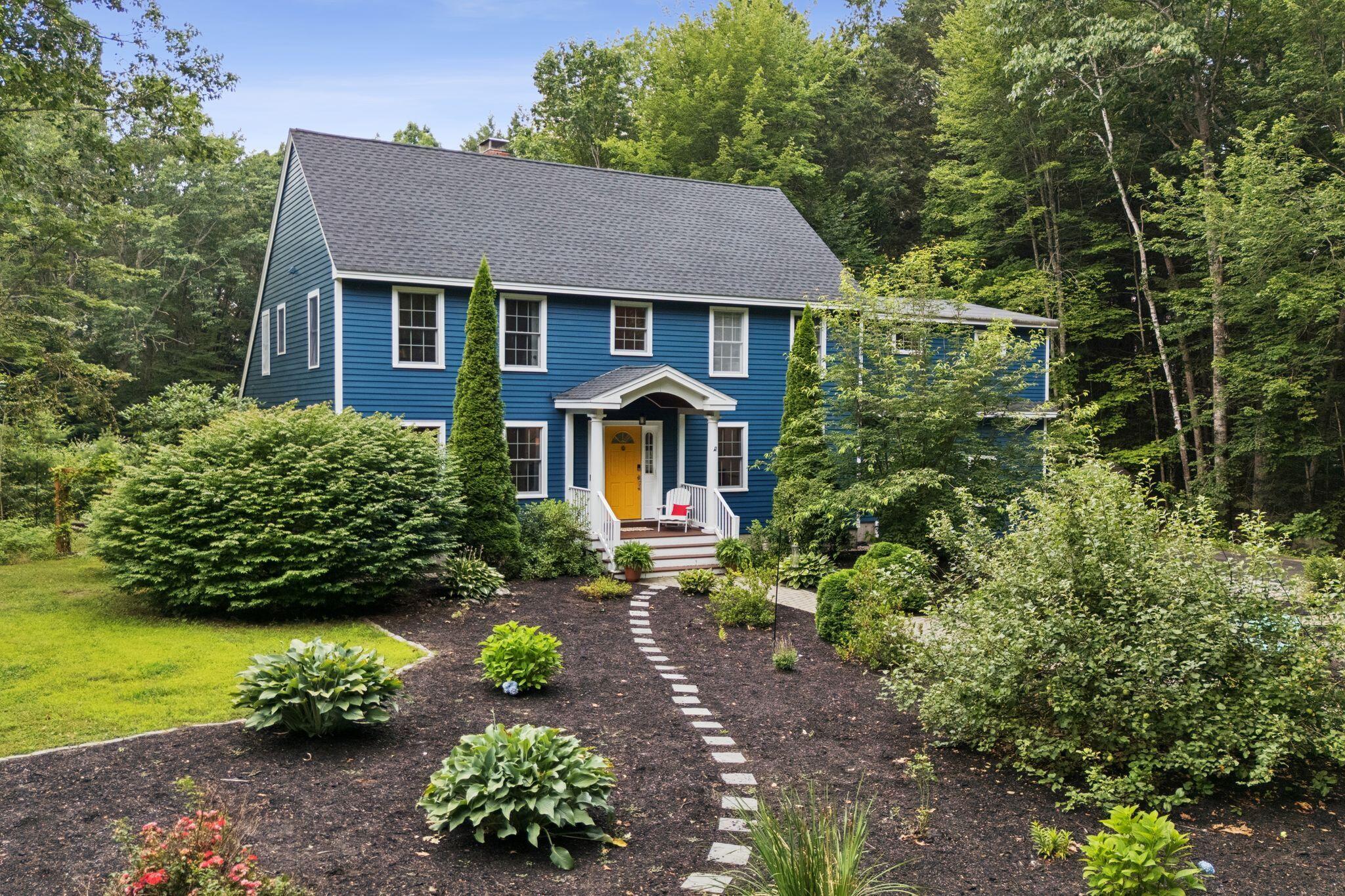 43 Lakeside Drive
