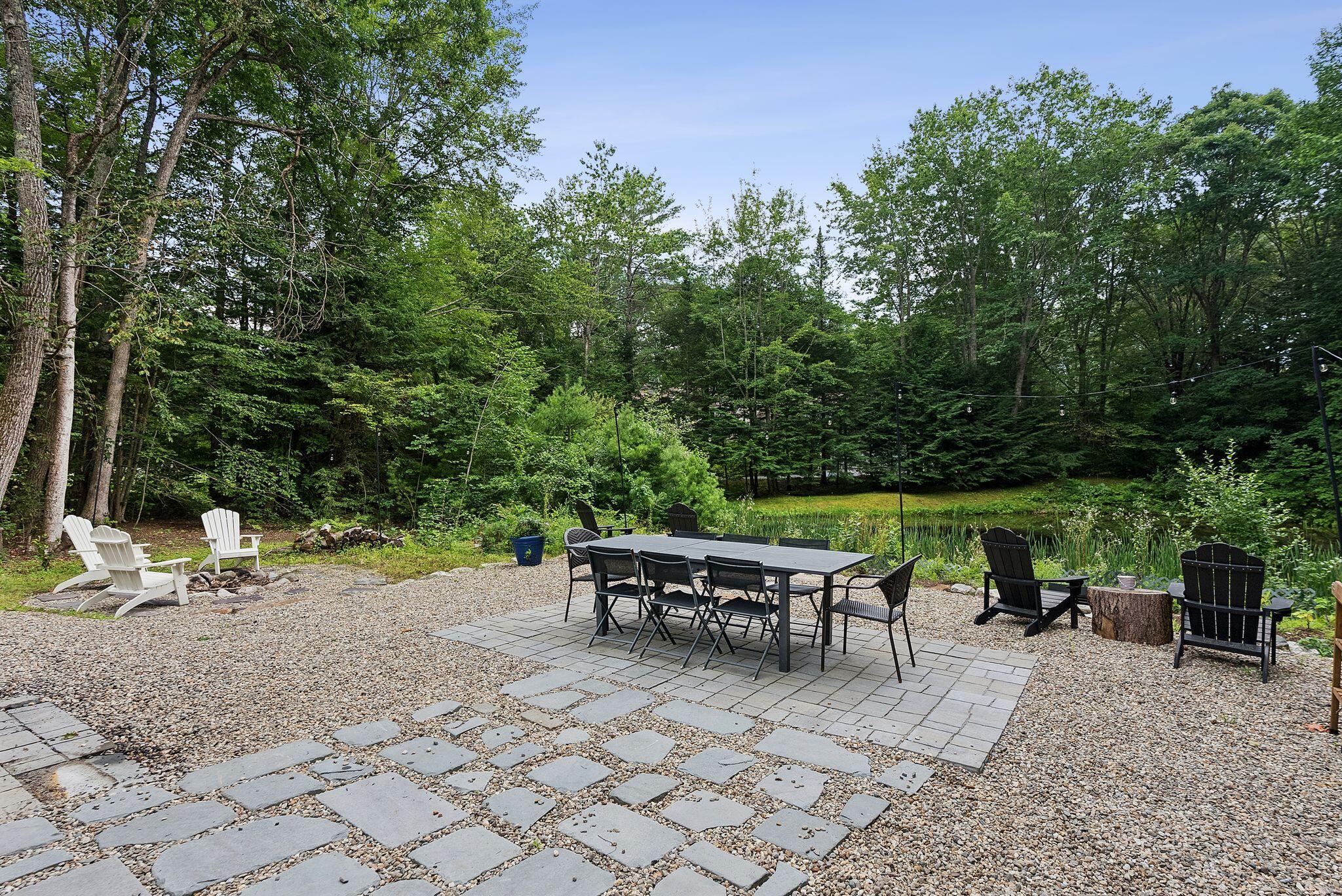 43 Lakeside Drive