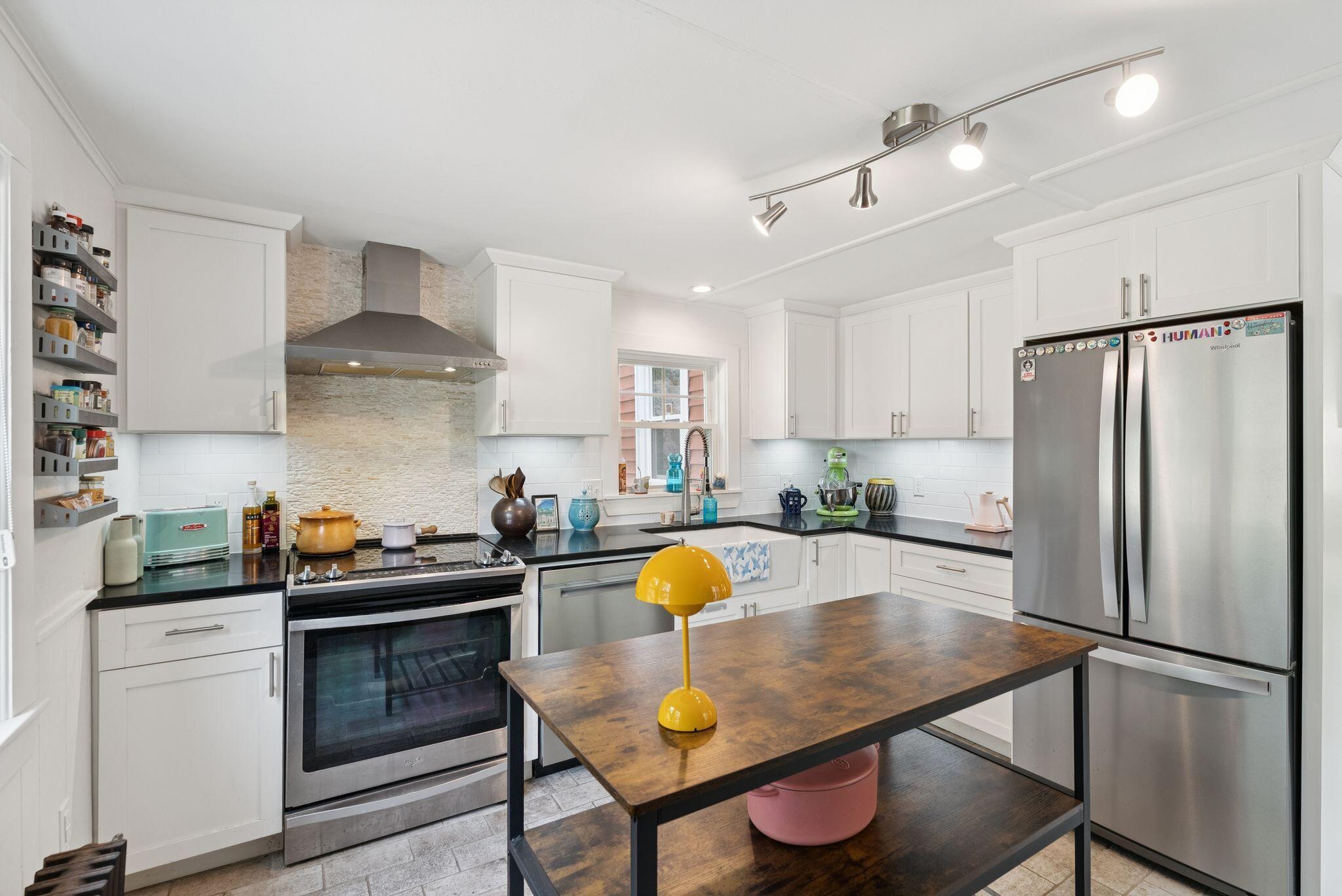 5 Lilac Street