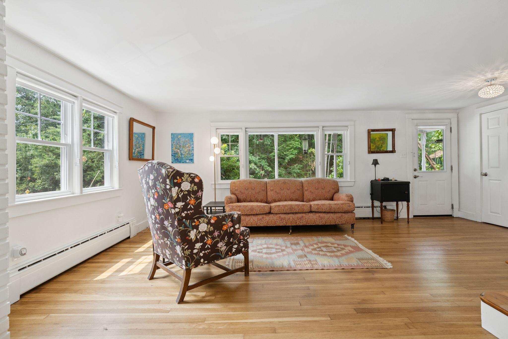 5 Lilac Street