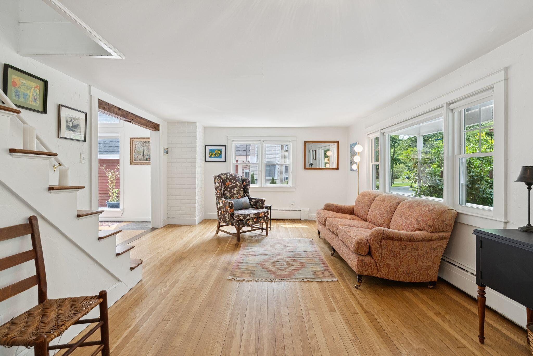 5 Lilac Street