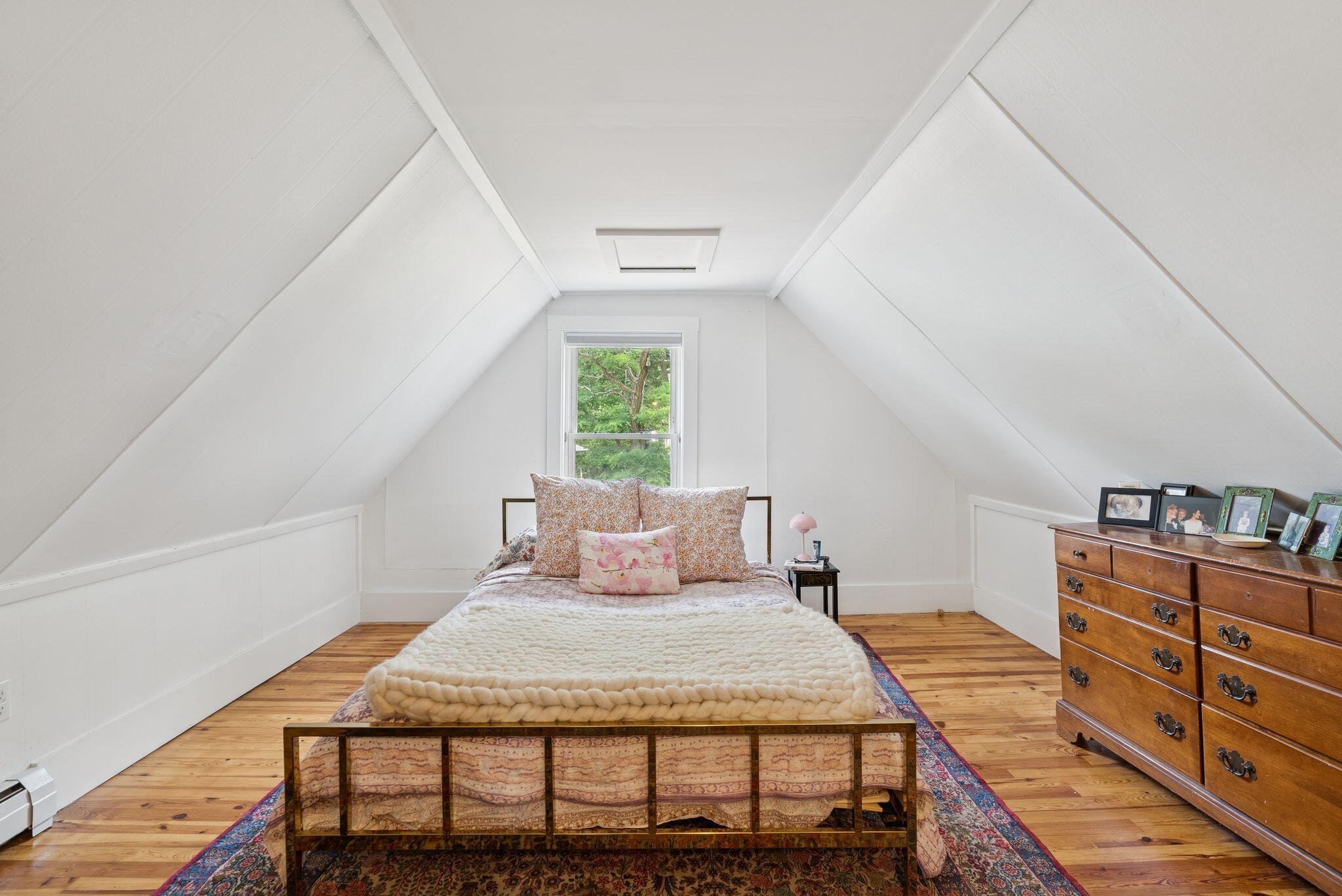 5 Lilac Street