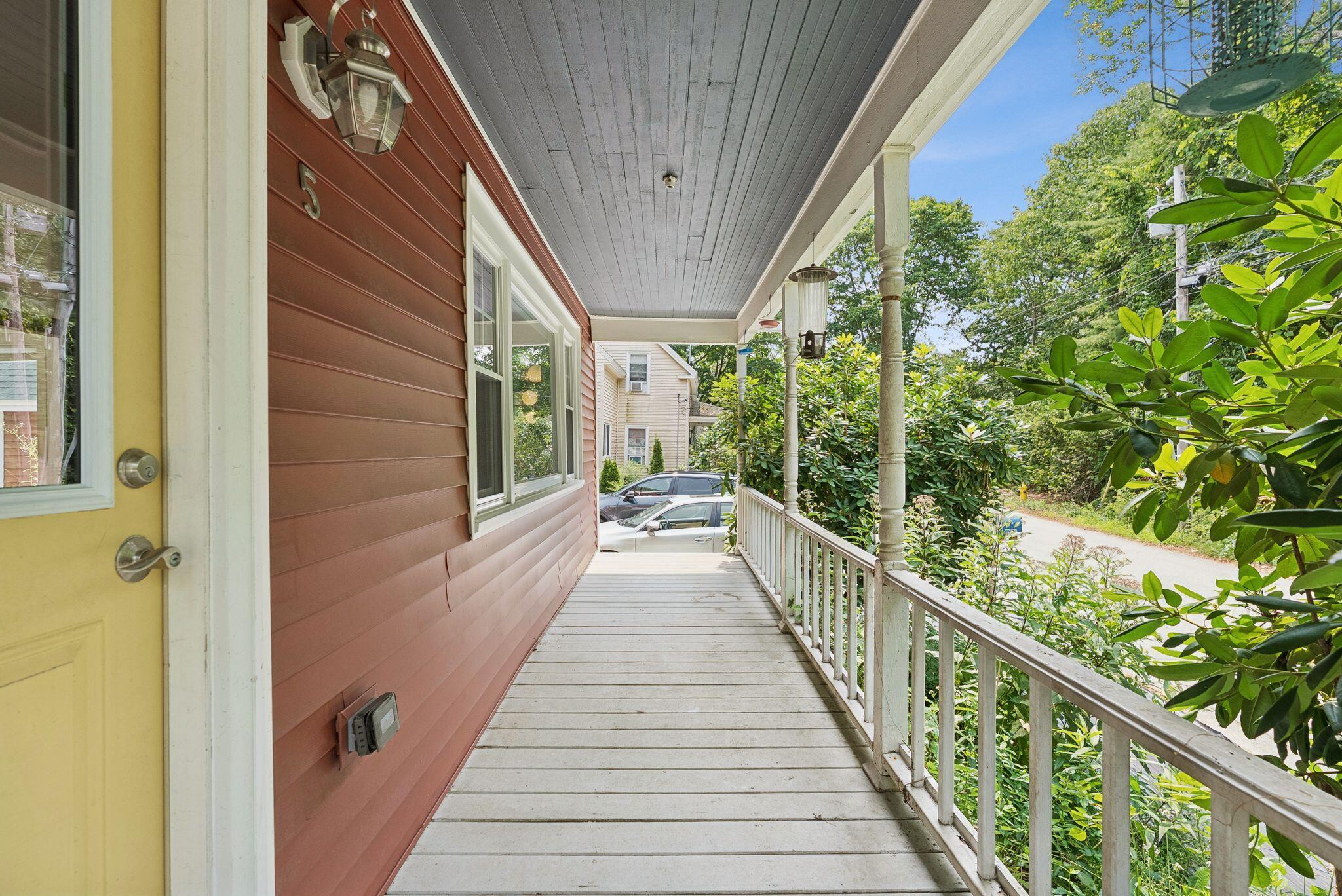5 Lilac Street