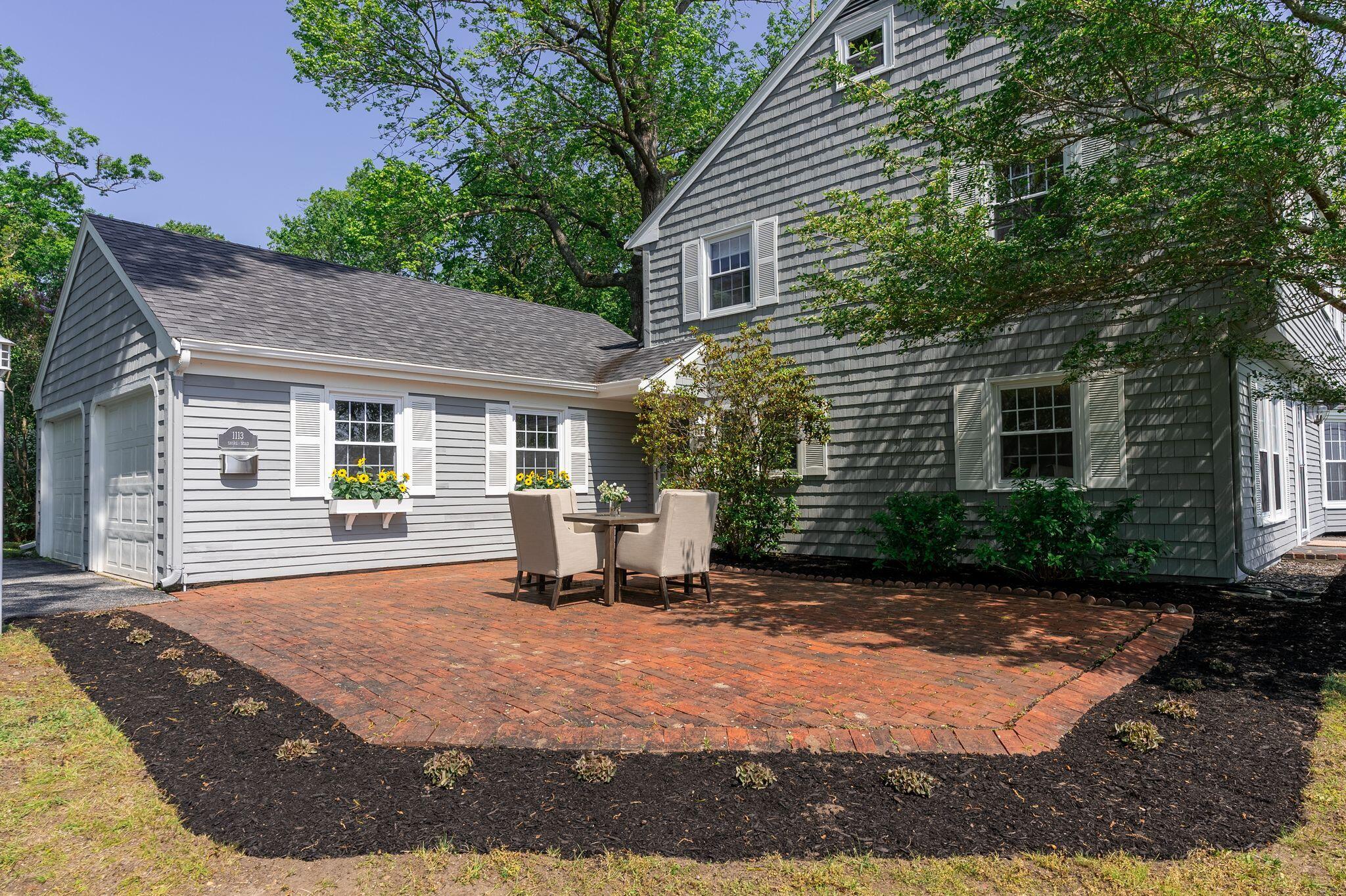 1113 Shore Road