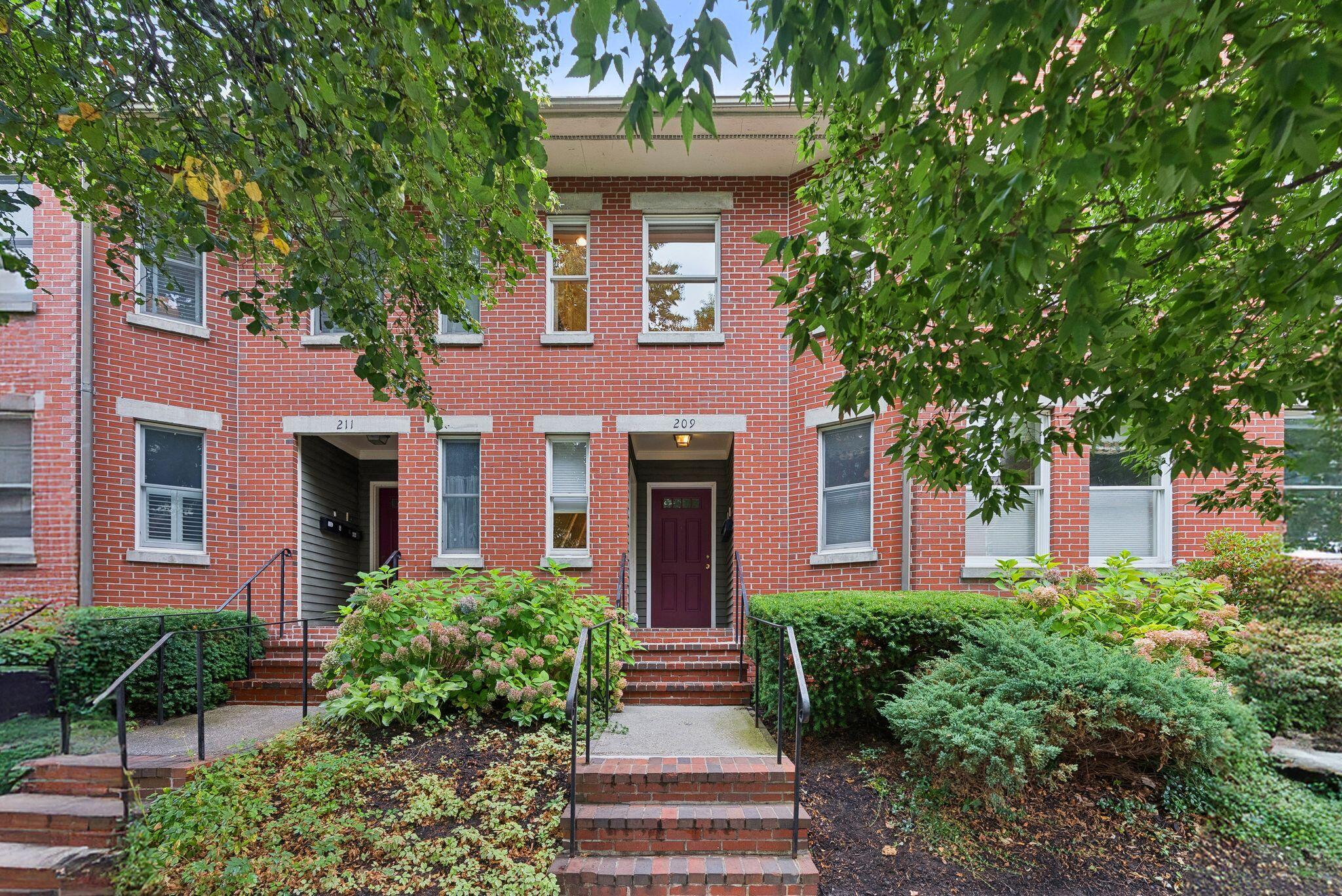 209 Vaughan Street, 7