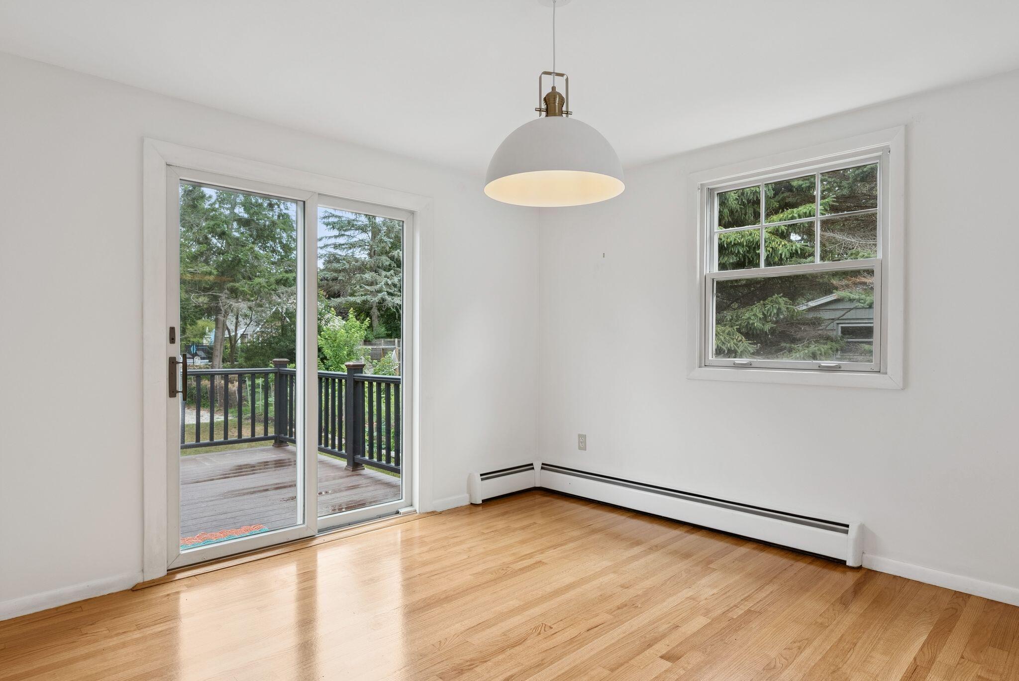 9 Eastfield Road